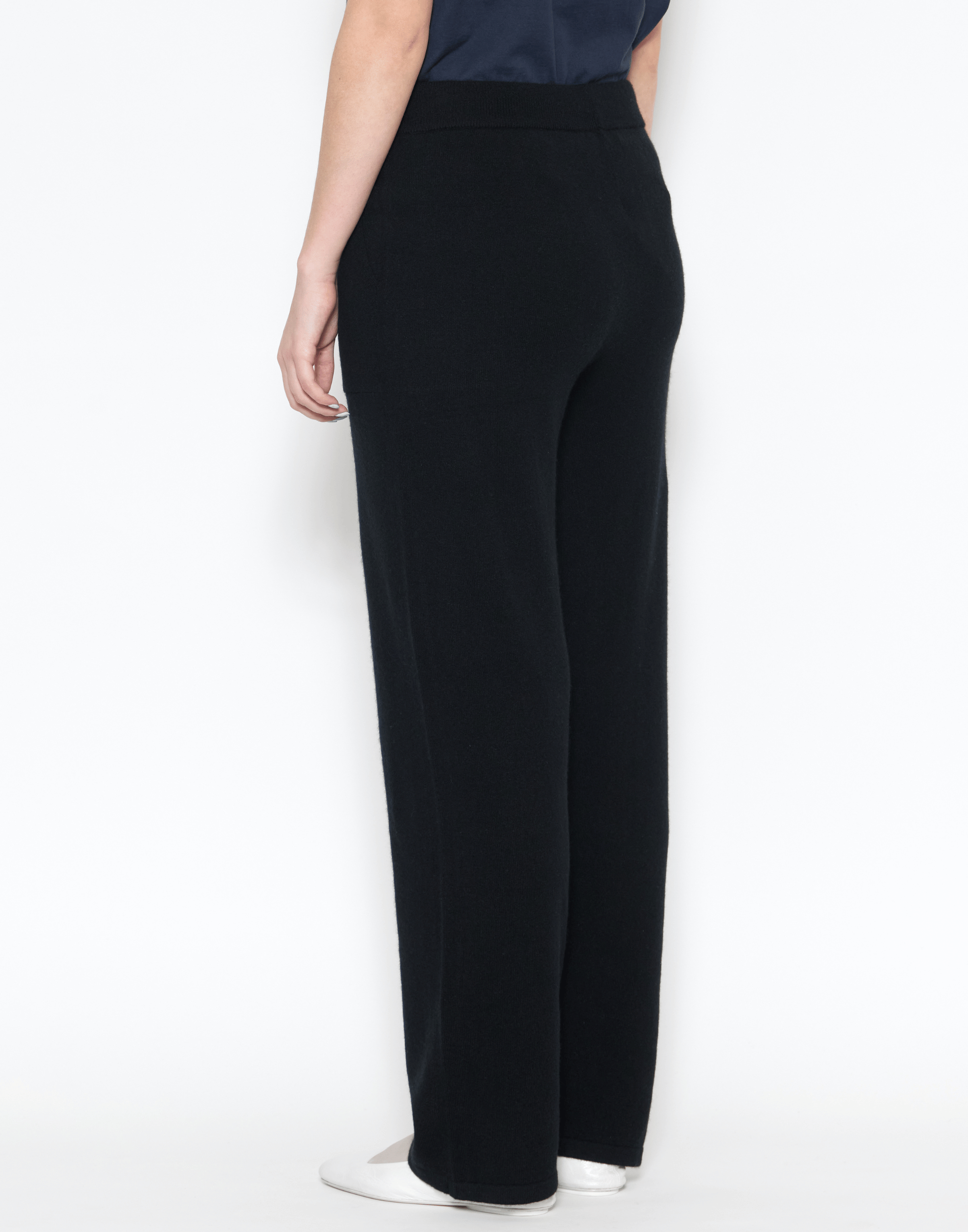 Black Cashmere Pocketed Pants
