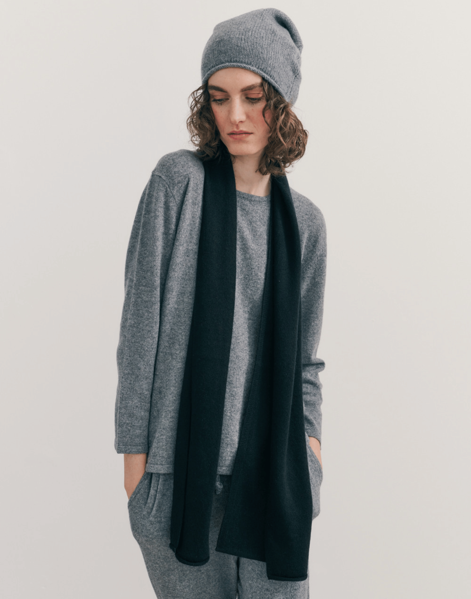 Black Cashmere Everyday Scarf