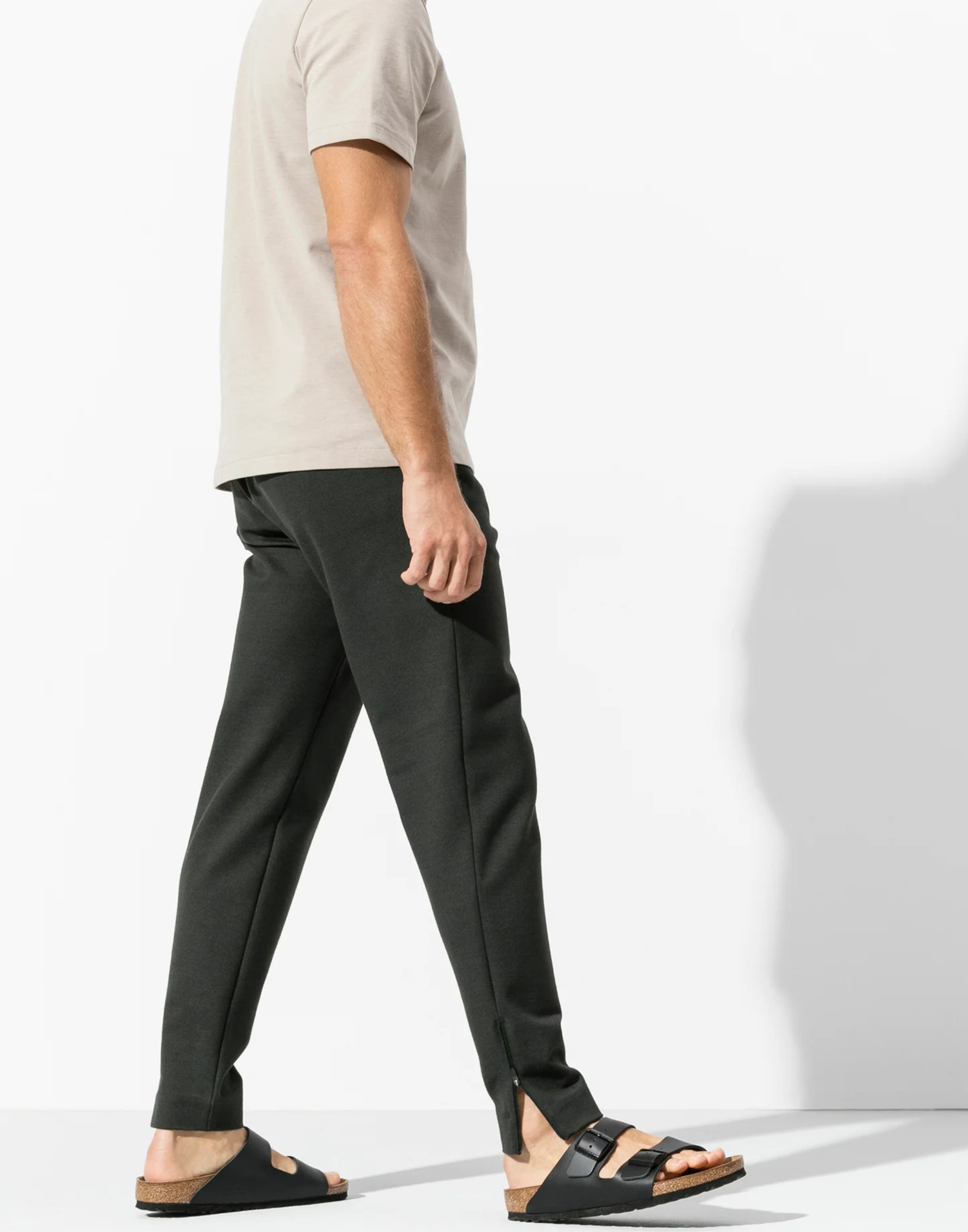 Regular Black Smooth Leather Arizona Sandals