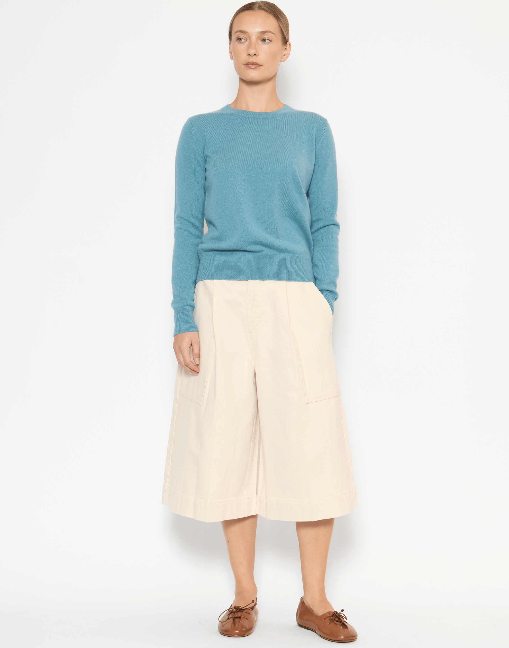 Lake Blue Cashmere Essential Pullover