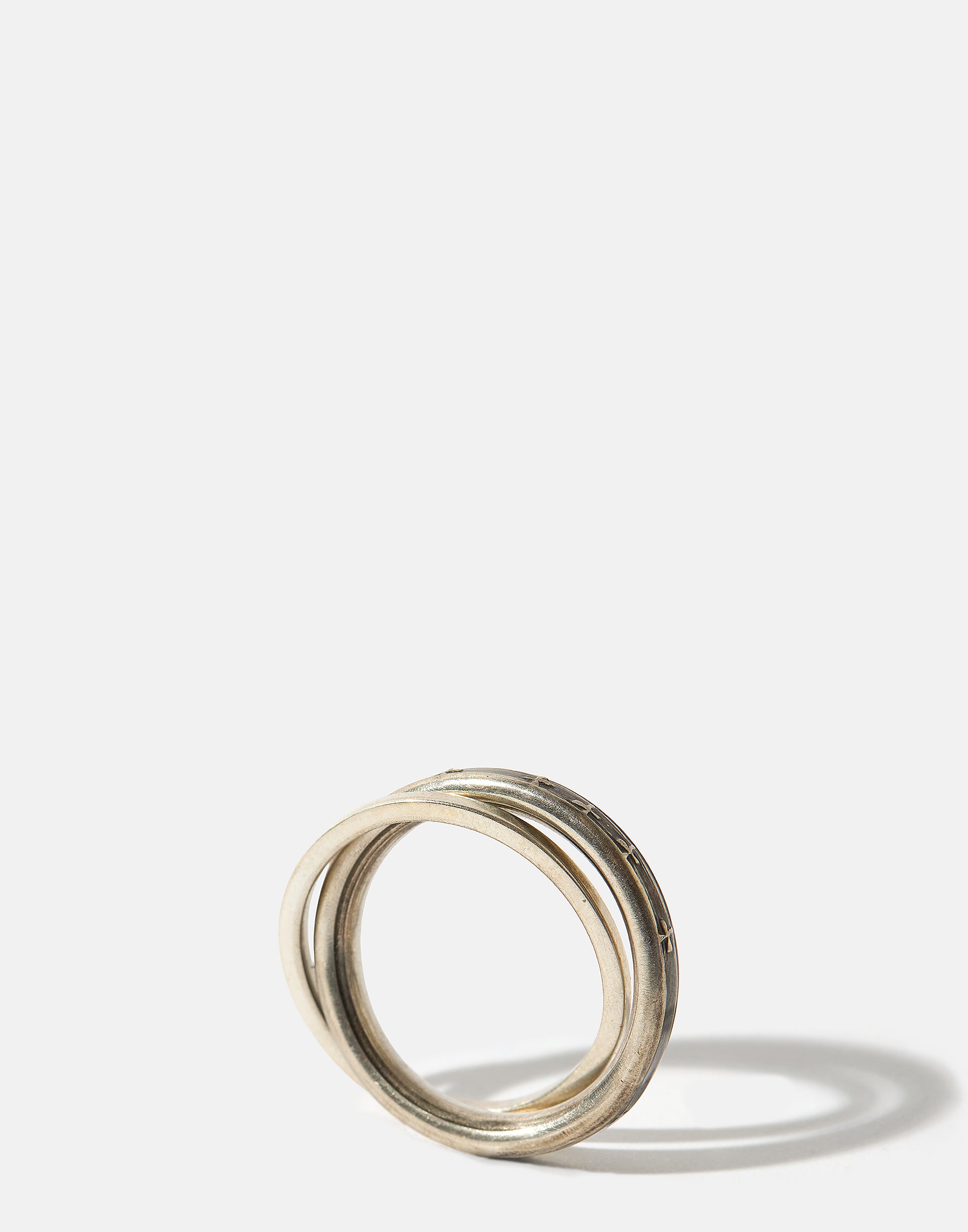 Silver Rig Unite Ring