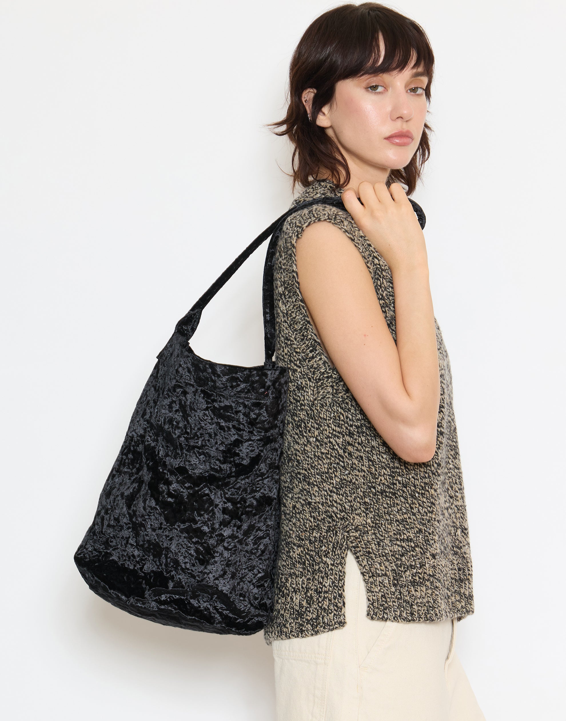 Black Velvet Big Tube Bag