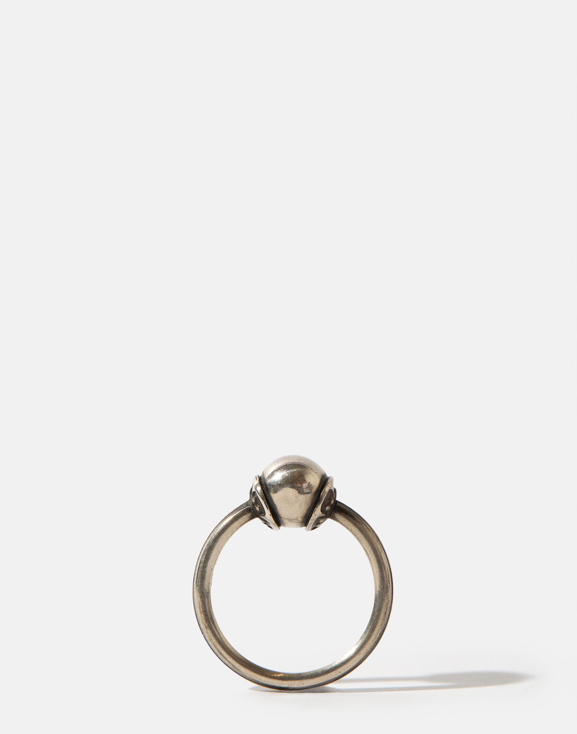 Silver Symbol Pearl Ring