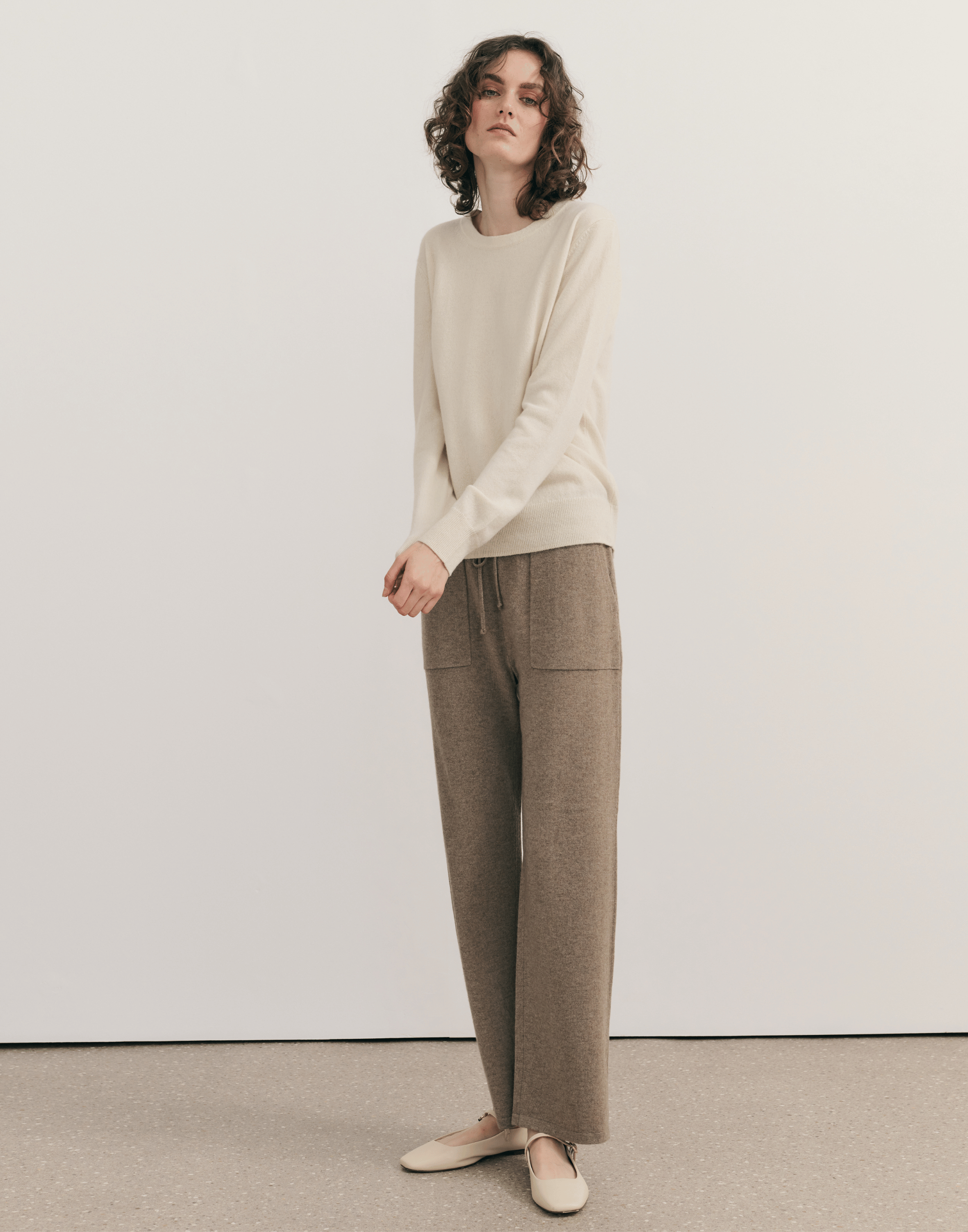 Shiitake Raw Cashmere Pocketed Pants