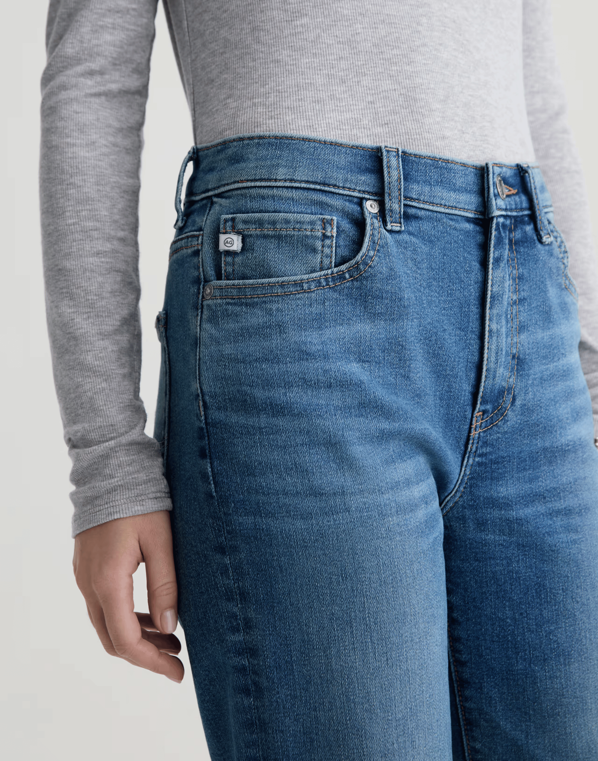 Rewind Mid-Rise Brinley Jeans
