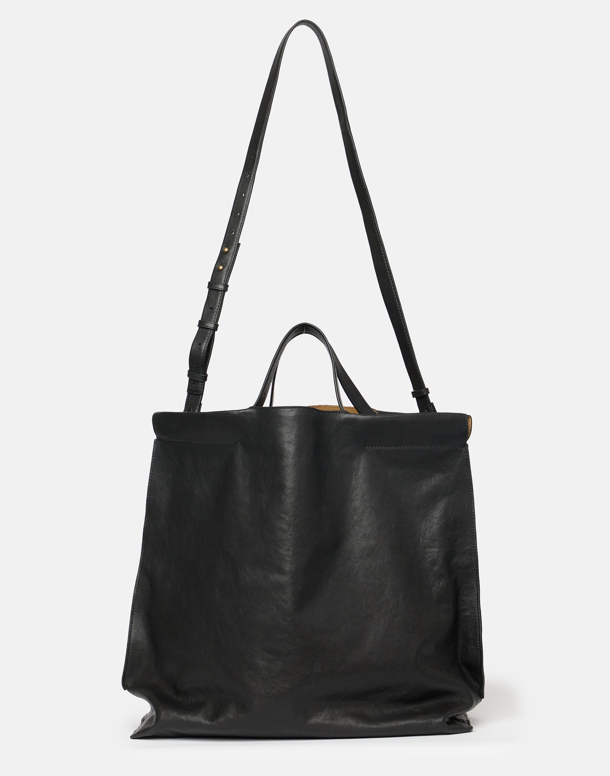 bea-mombaers-black-leather-large-shopper-bag.jpeg