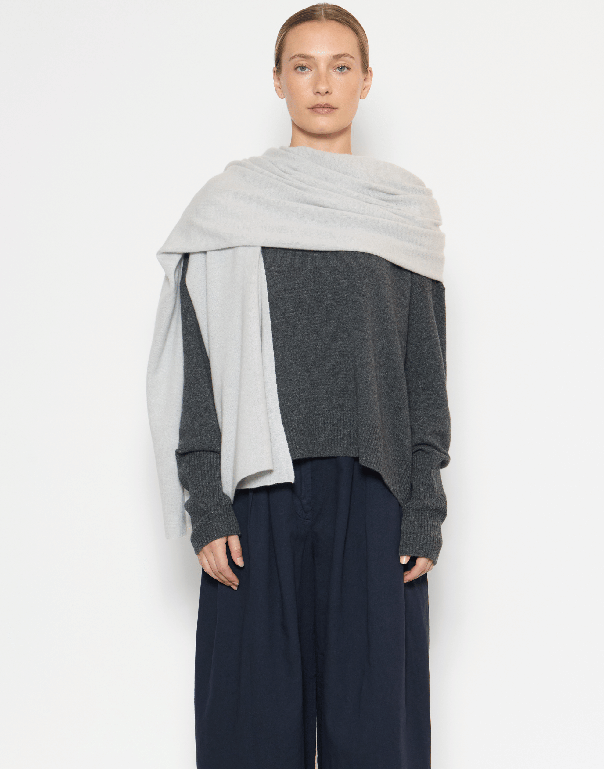 Fog Grey Cashmere Oversized Travel Wrap