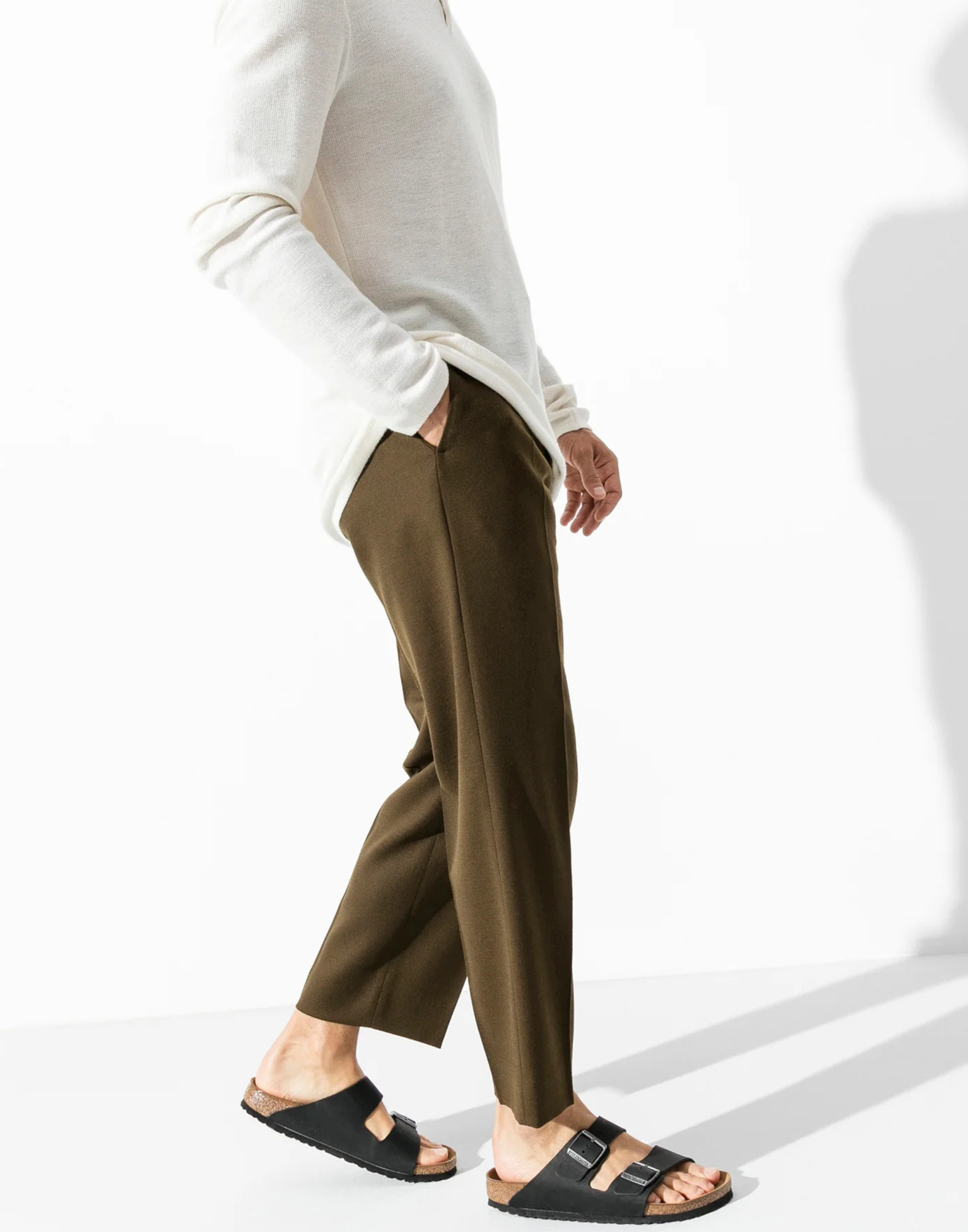 Regular Black Oiled Leather Arizona Sandals