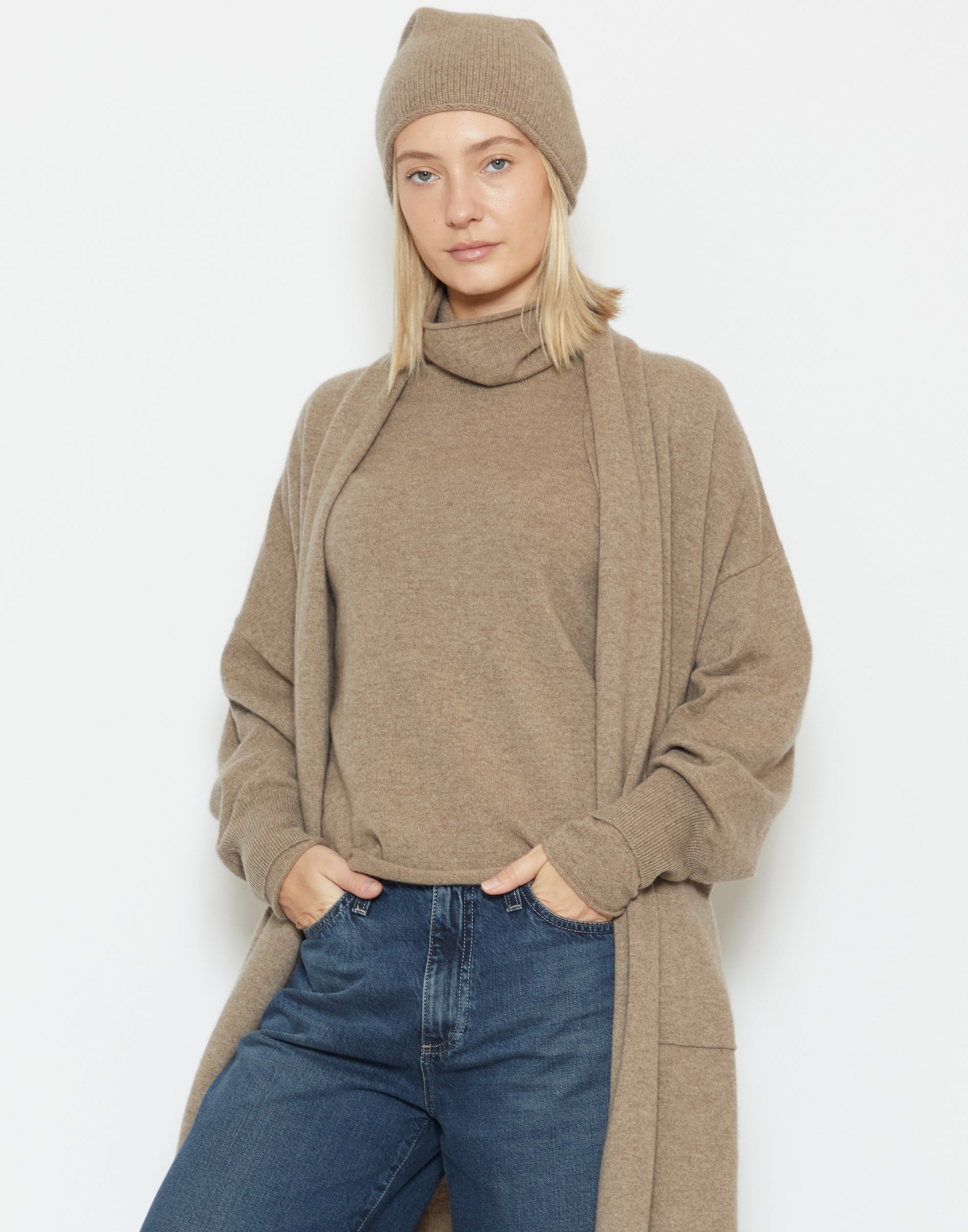 Shiitake Raw Cashmere Rolled Edge Beanie