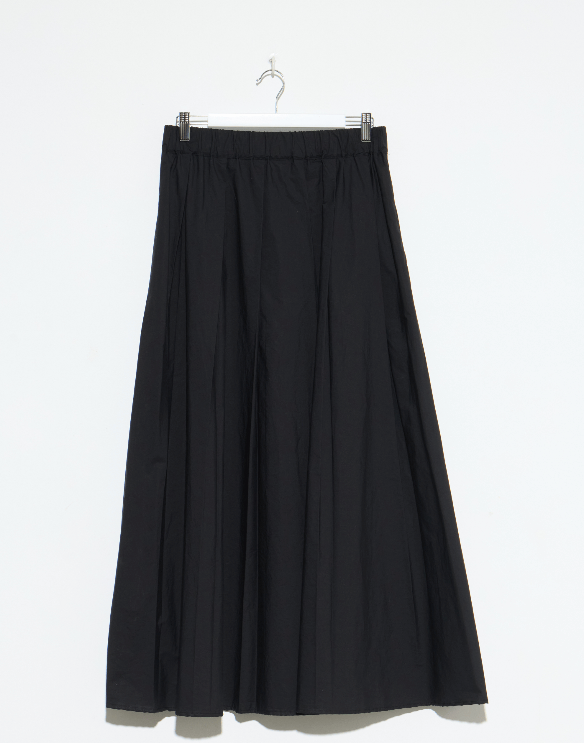 apuntob-black-cotton-poplin-skirt.jpeg