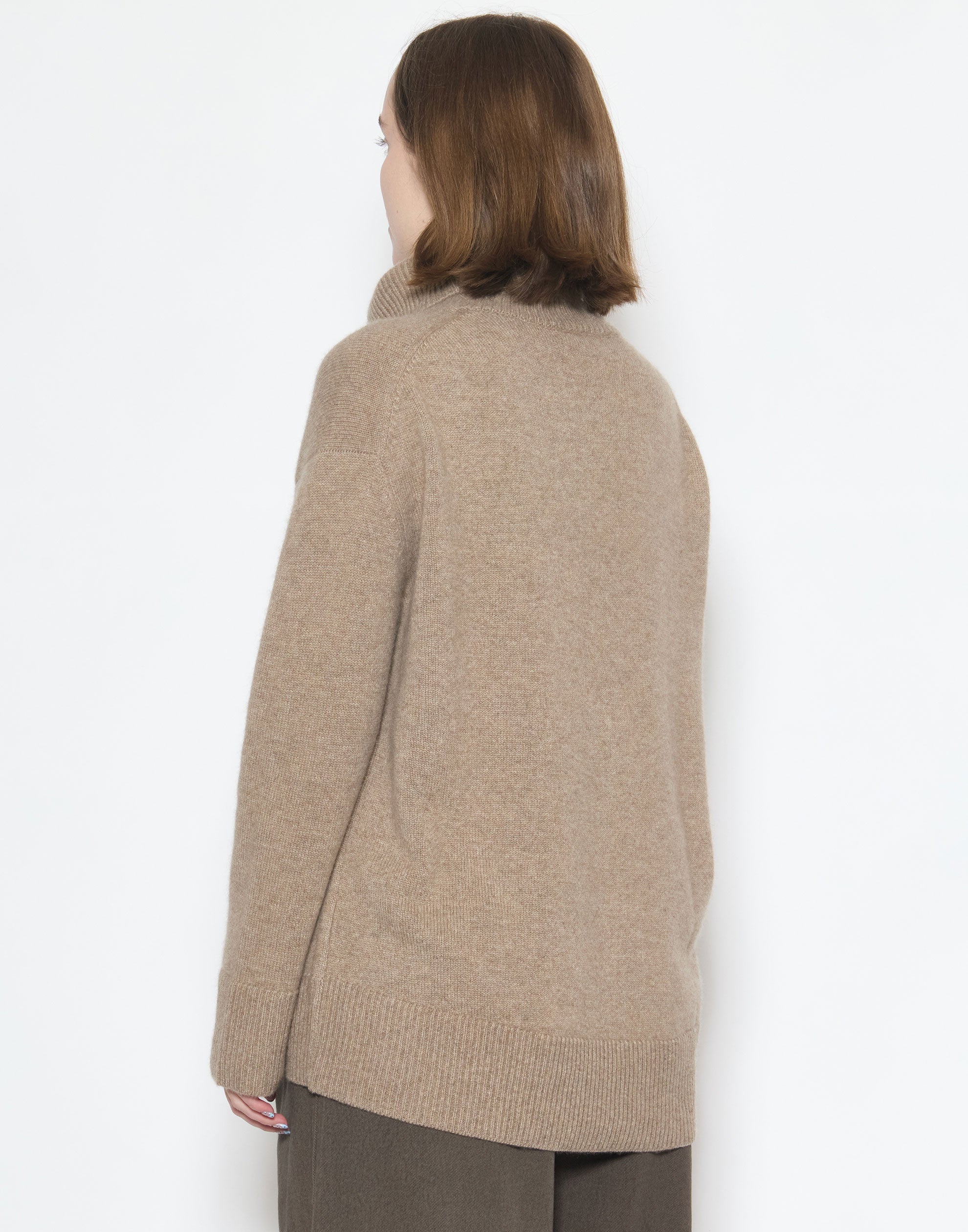 Shiitake Raw Cashmere Chunky Rollneck Pullover