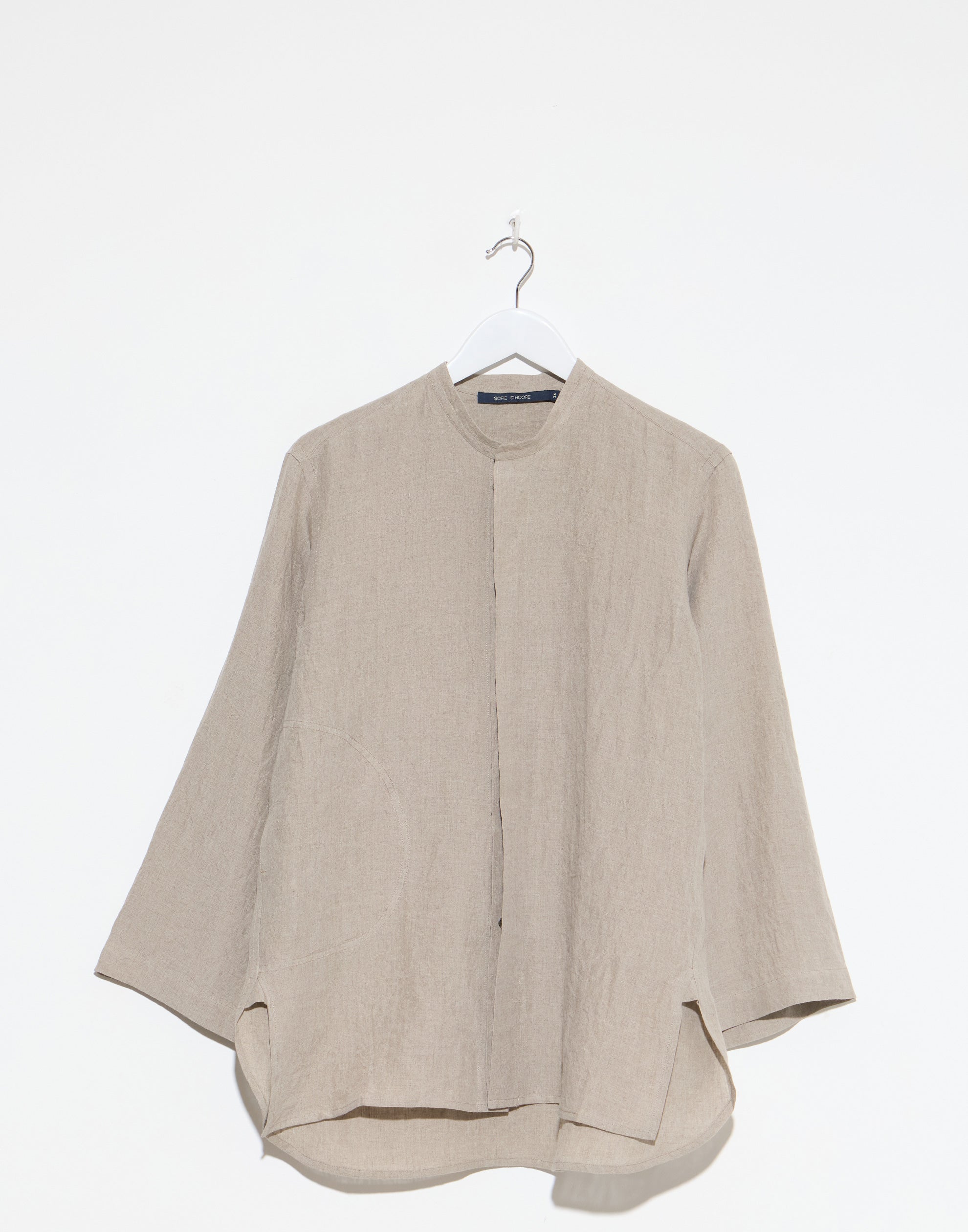 sofie-dhoore-natural-linen-belgrade-shirt.jpeg