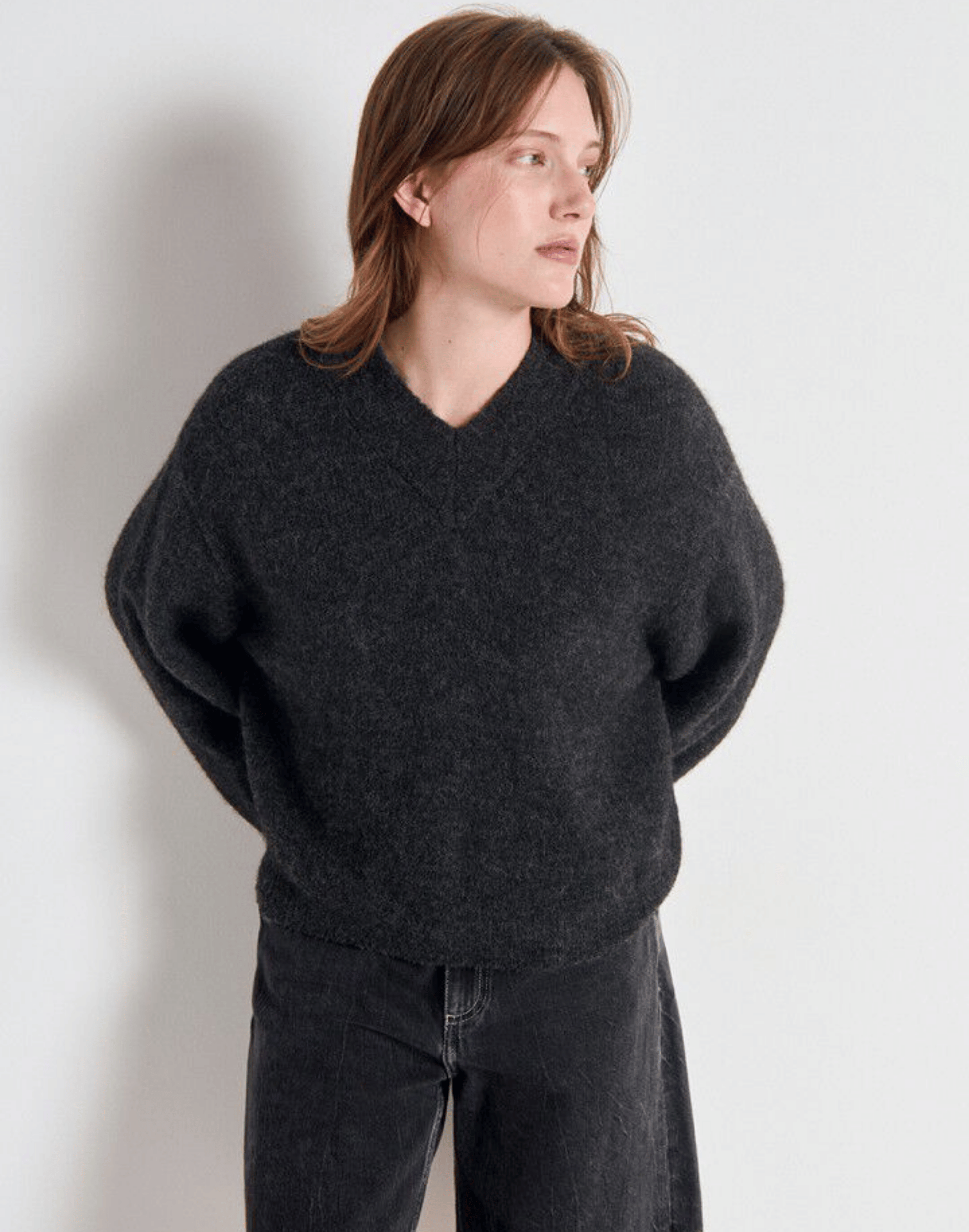 Charcoal Melange Wool Blend V East Pullover