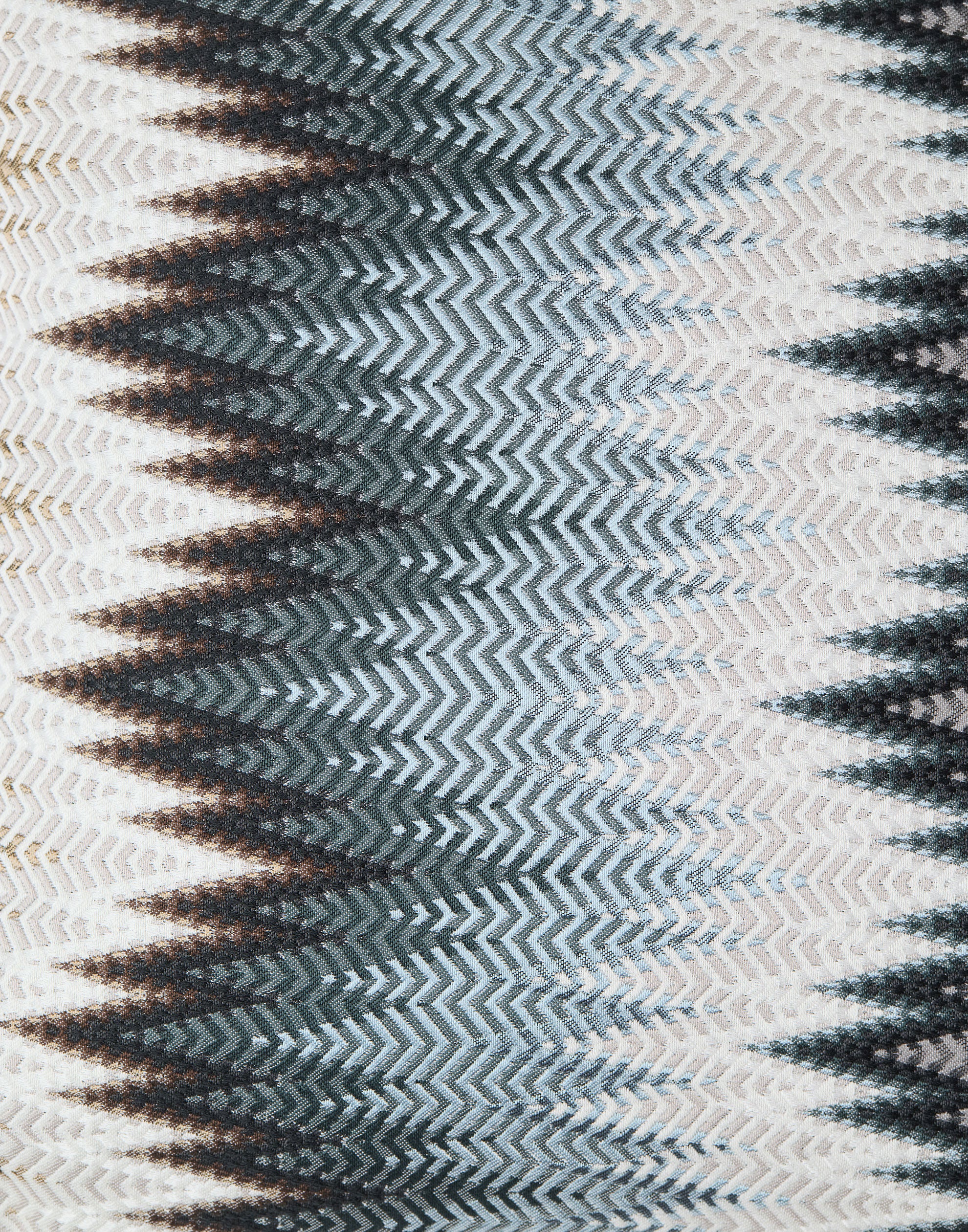 Phrae 132 Cushion 40cm x 40cm