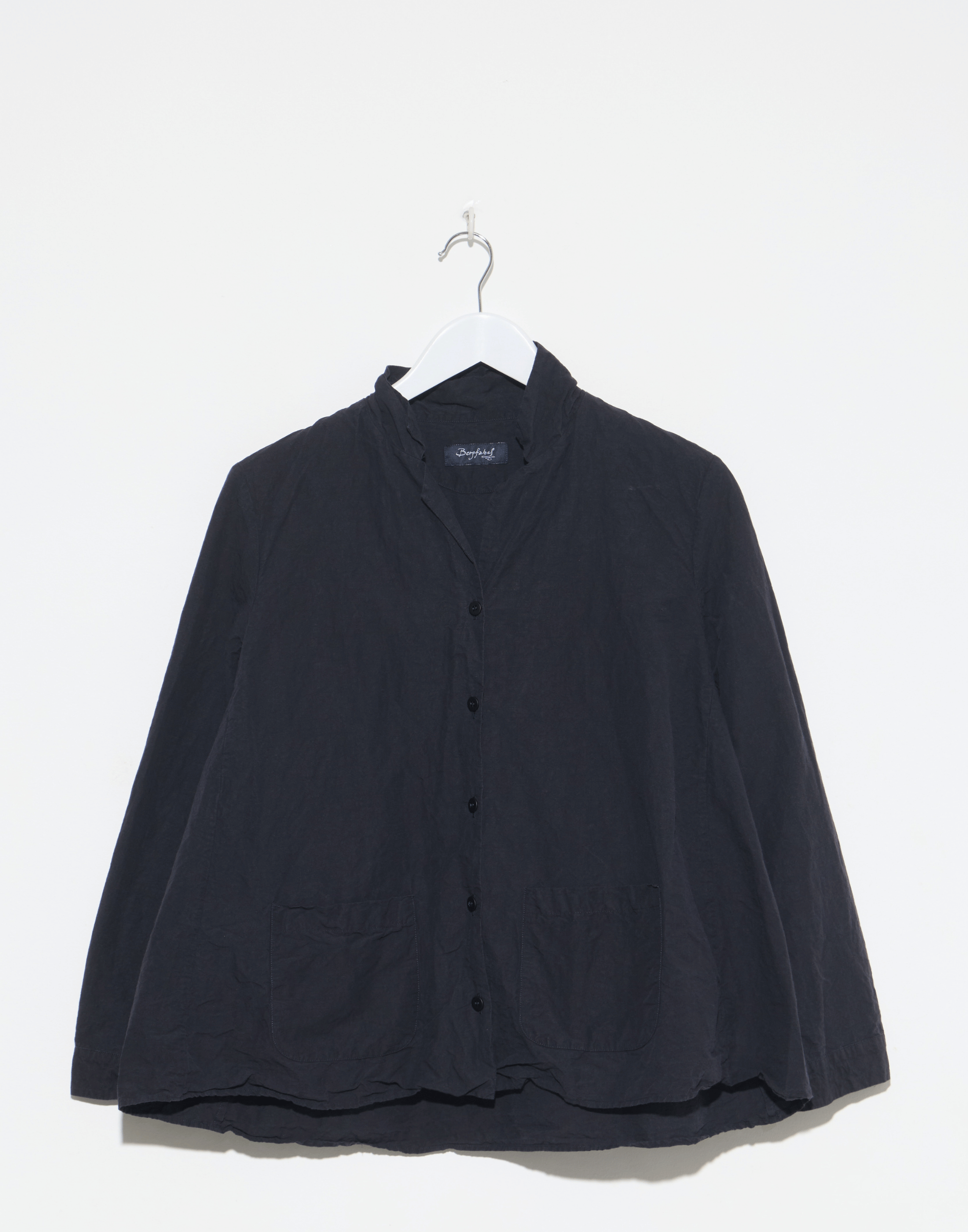 bergfabel-black-cotton-linen-jenny-shirt-jacket.jpeg