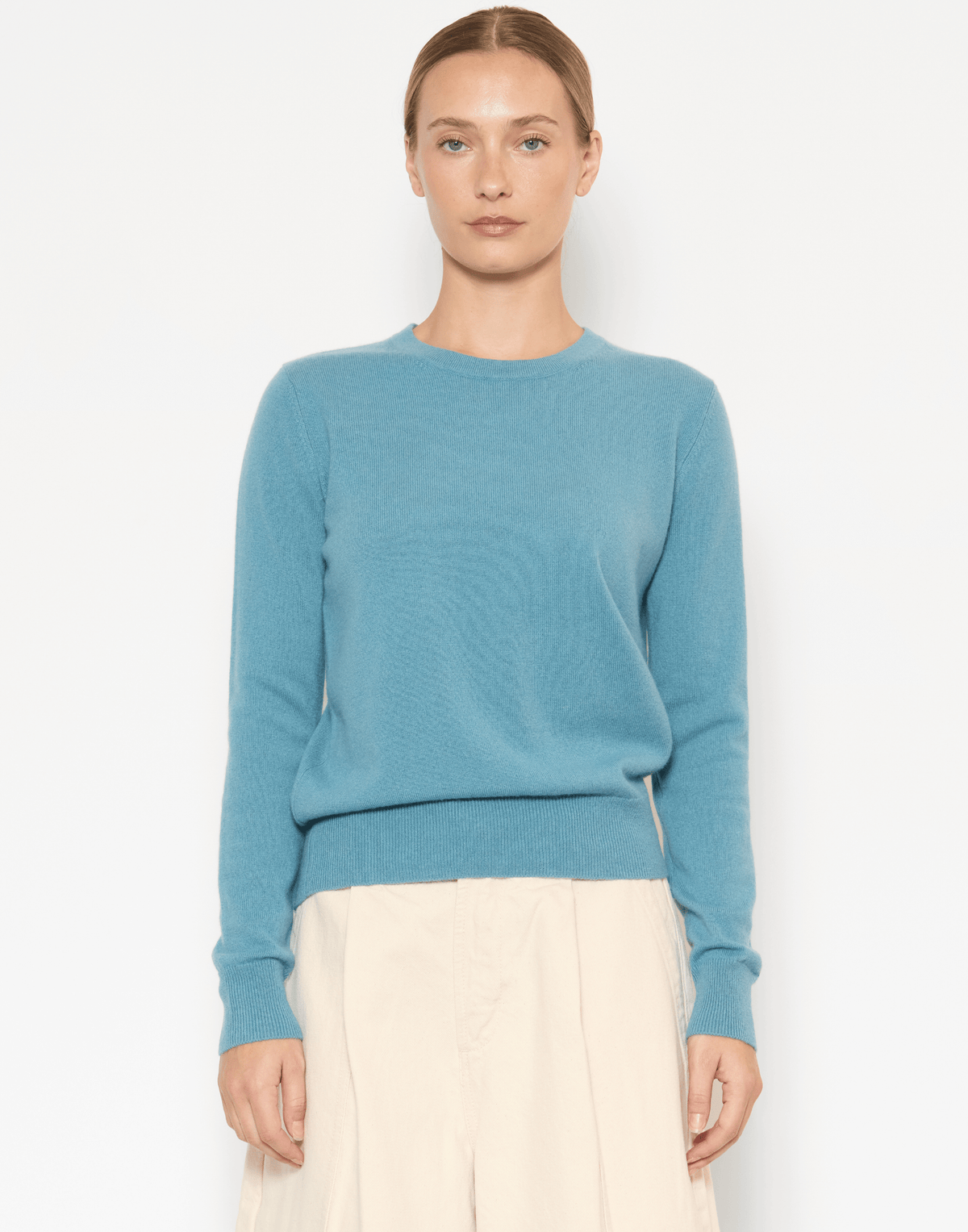 Lake Blue Cashmere Essential Pullover