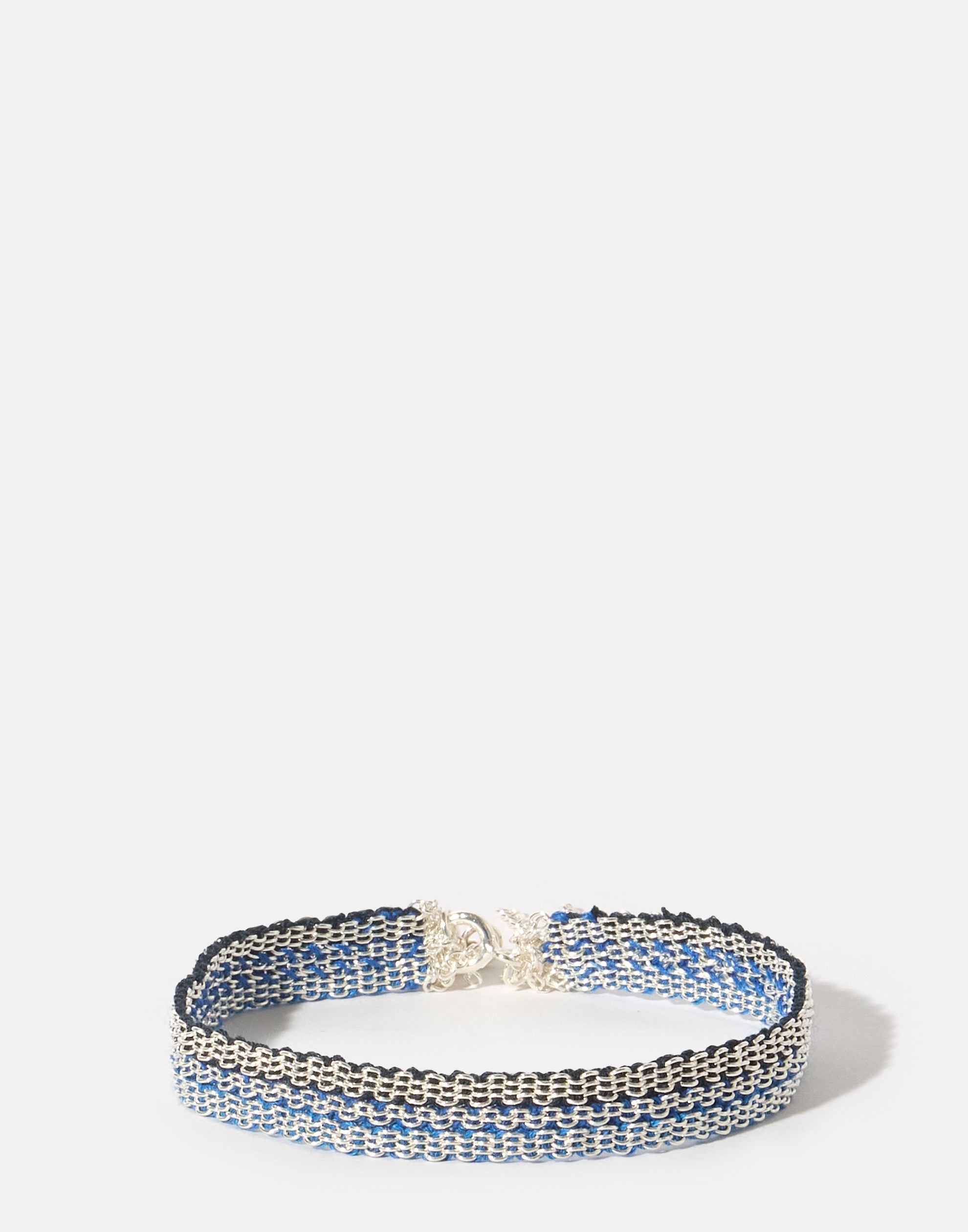 stephanie-schneider-silver-blue-silk-no-018-08-bracelet.jpeg