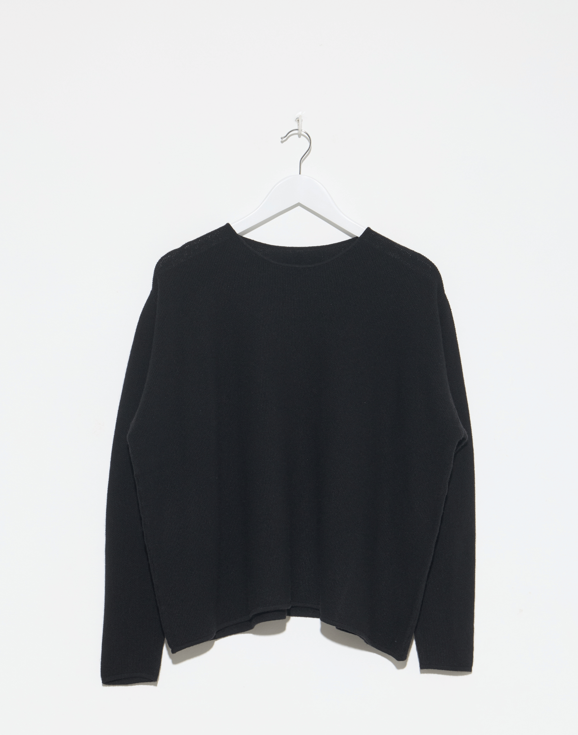 oyuna-black-cashmere-bagi-pullover.jpeg