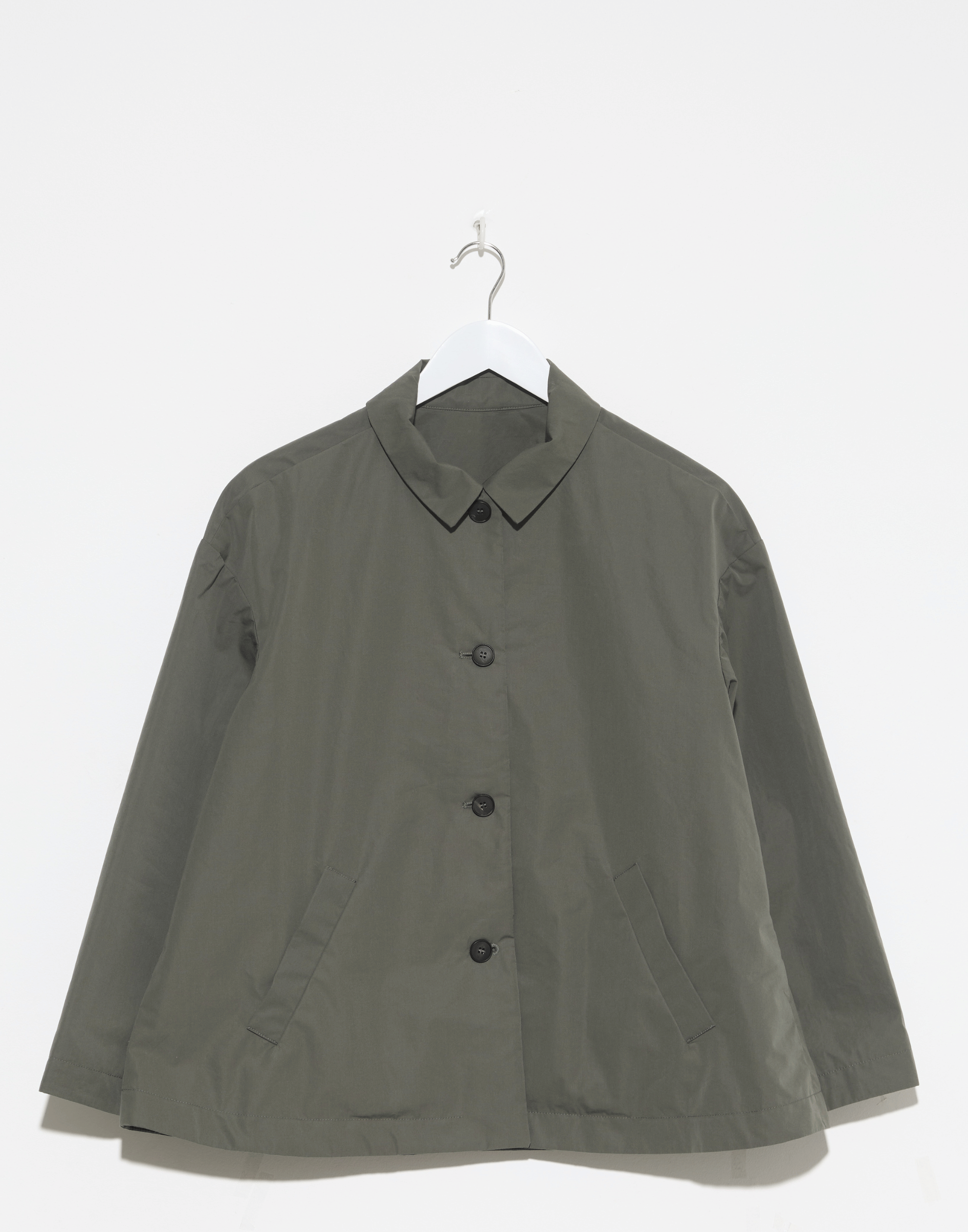 bergfabel-wood-green-cotton-uli-jacket.jpeg
