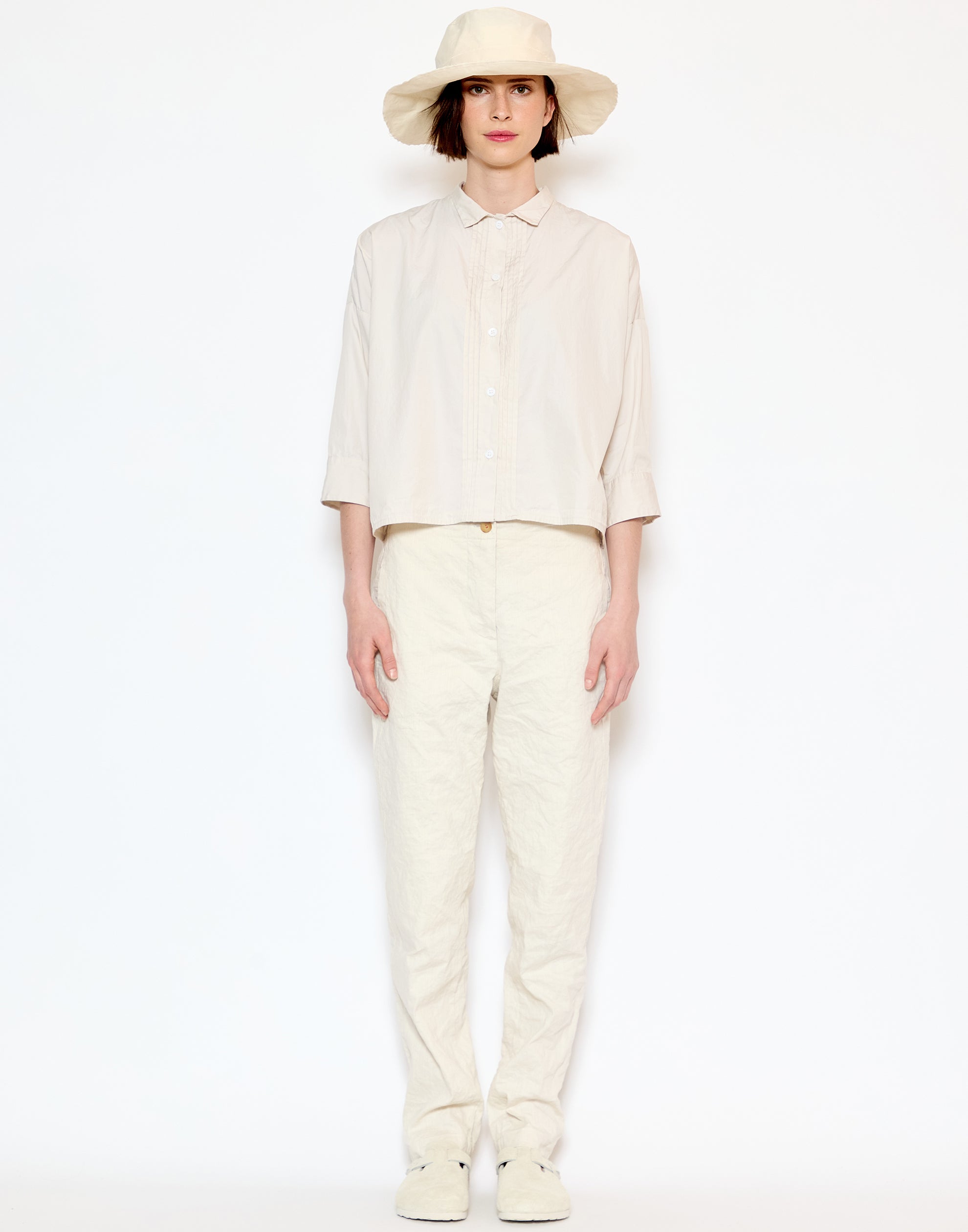 Ecru Waxed Cotton Walk Time Short Hat