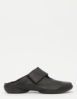 trippen-black-leather-velcro-distort-slides.jpeg