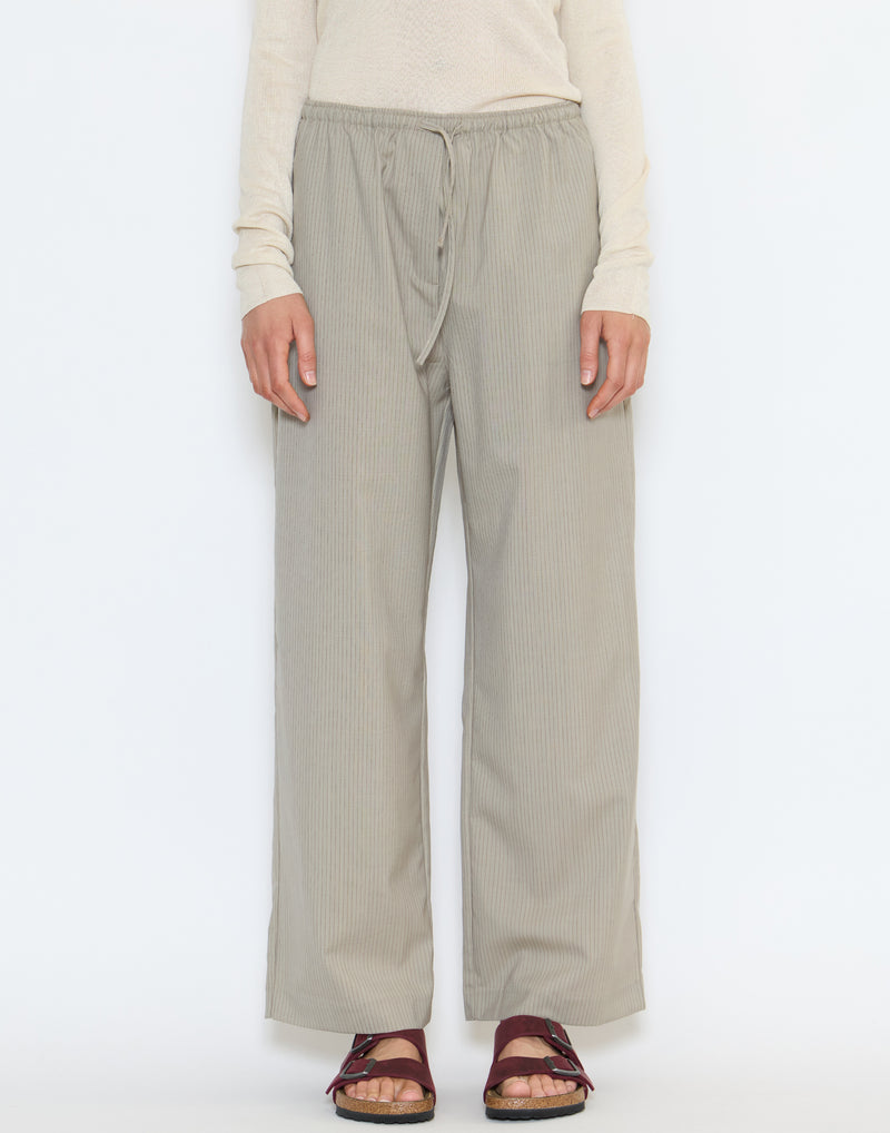 Dove Stripe Wool Low Pocket Pants