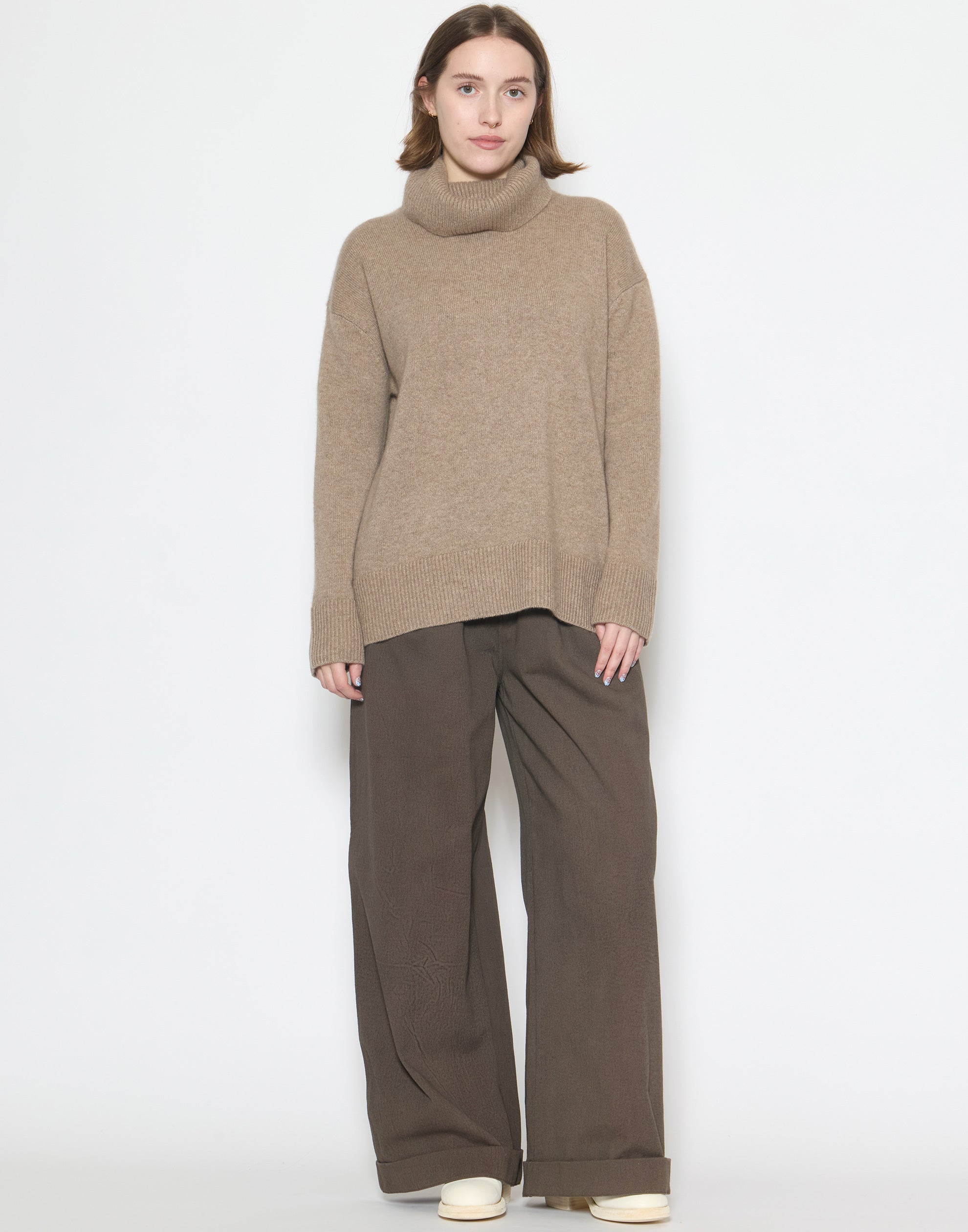 Shiitake Raw Cashmere Chunky Rollneck Pullover