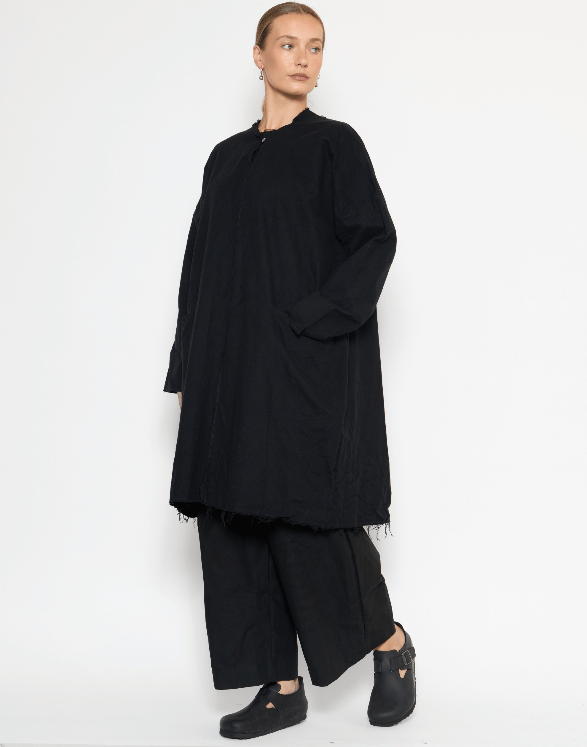 Black Cotton Flannel Volume Coat