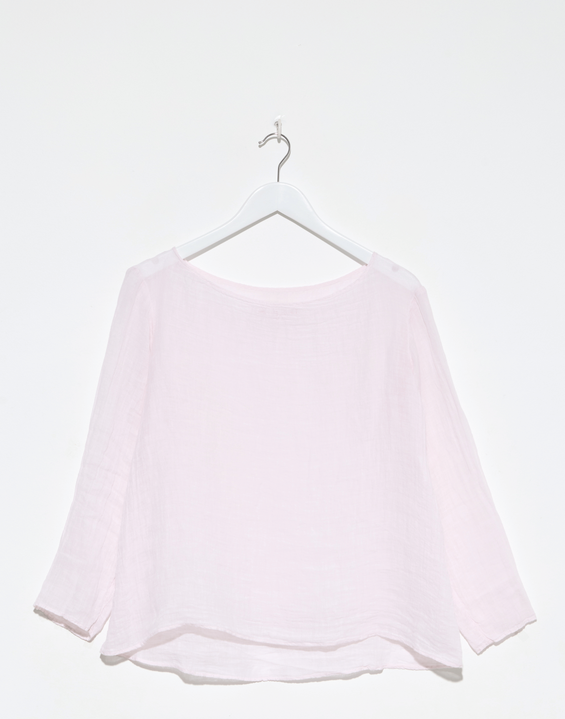manuelle-guibal-blush-linen-voile-yilin-top.jpeg