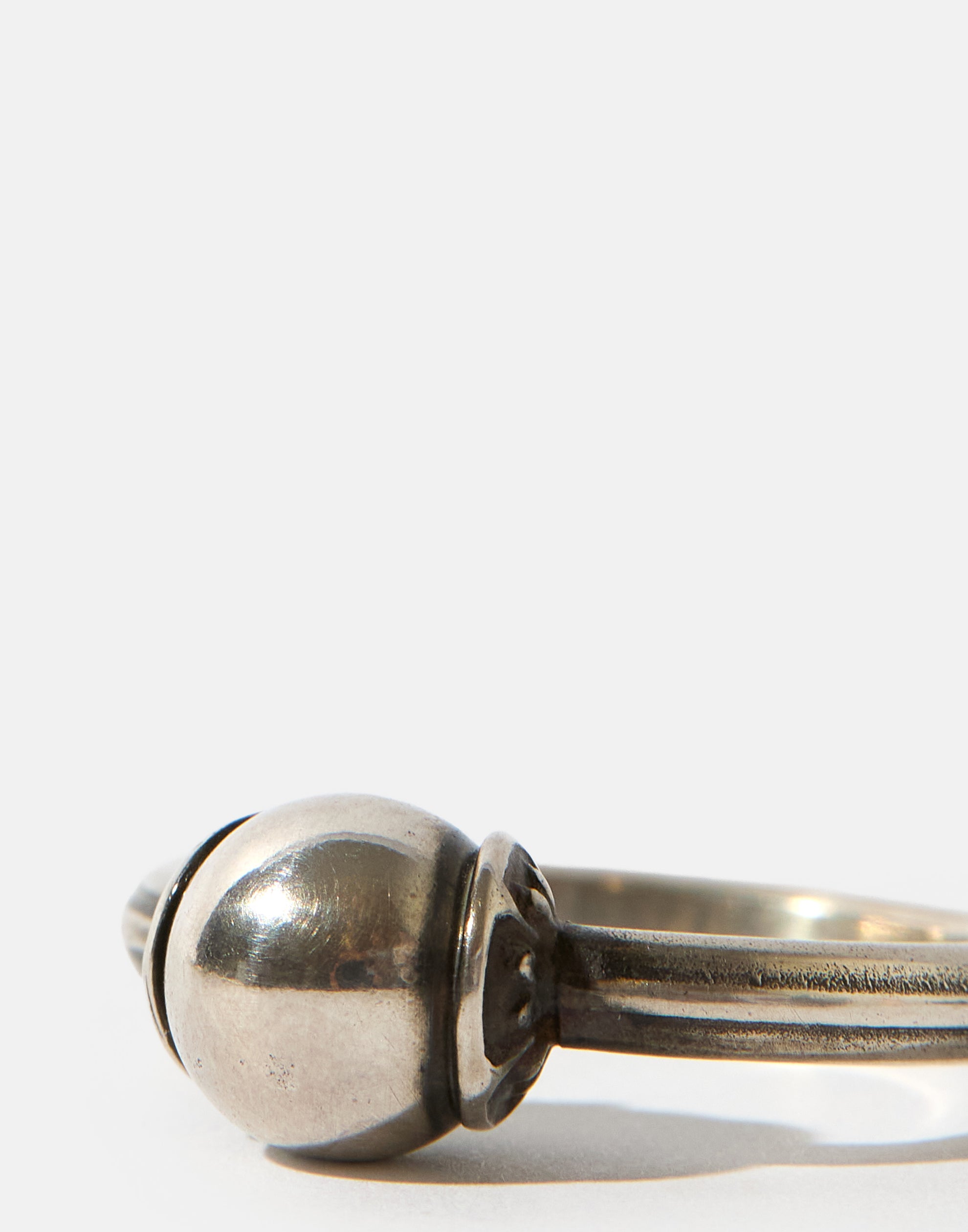 Silver Symbol Pearl Ring
