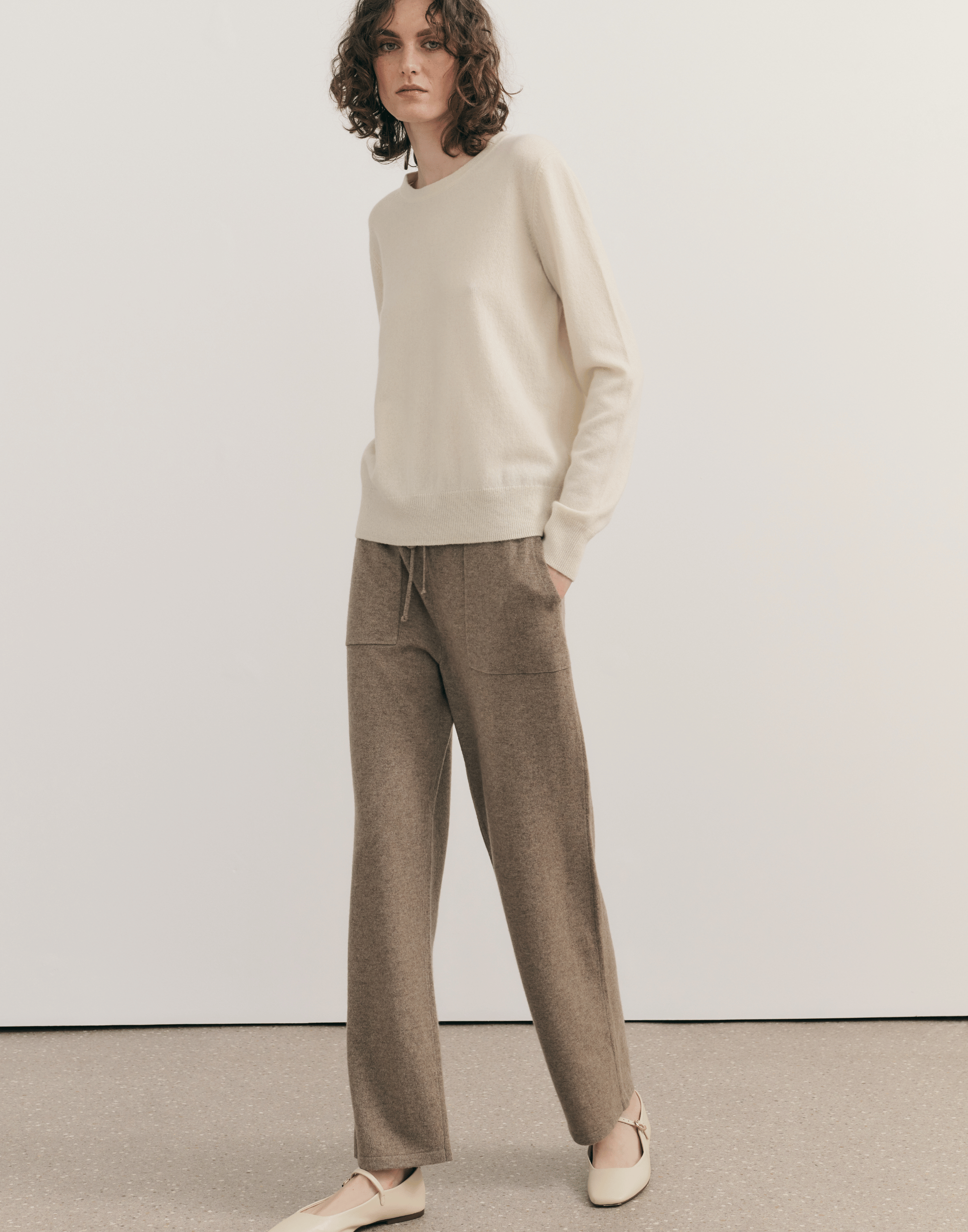 Shiitake Raw Cashmere Pocketed Pants