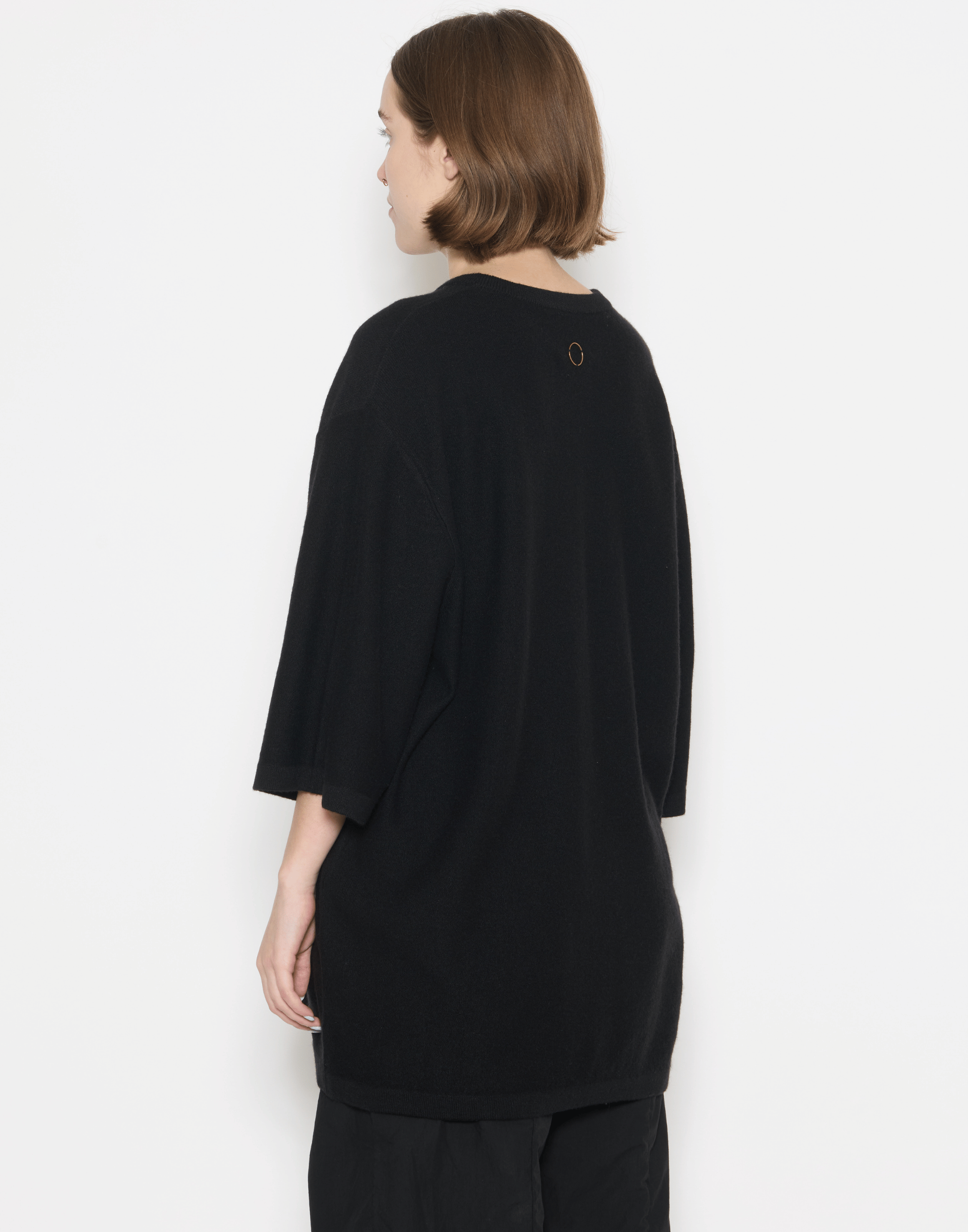 Black Cashmere Tarn Pullover