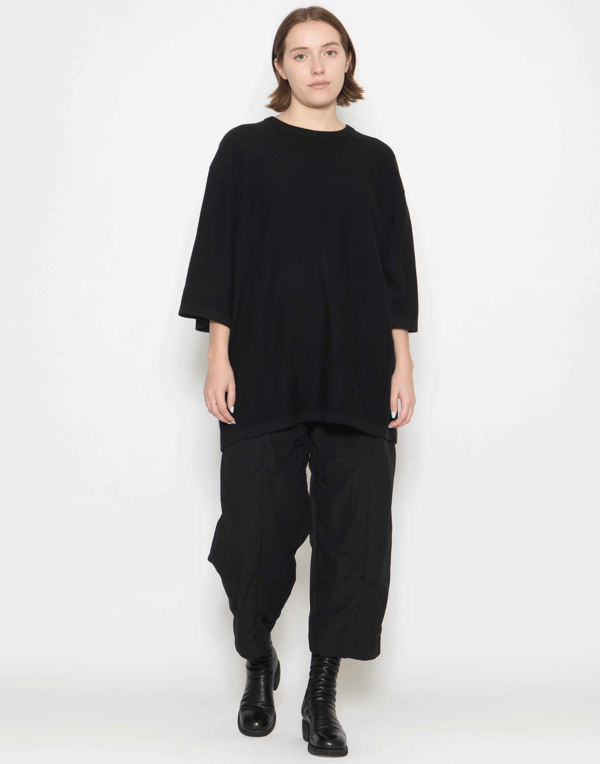 Black Cashmere Tarn Pullover