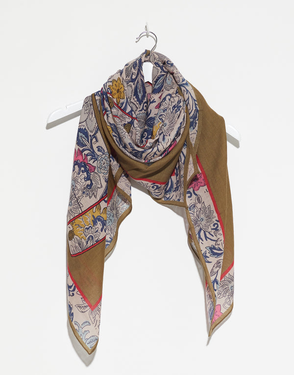 inoui-editions-green-wool-percy-scarf.jpeg