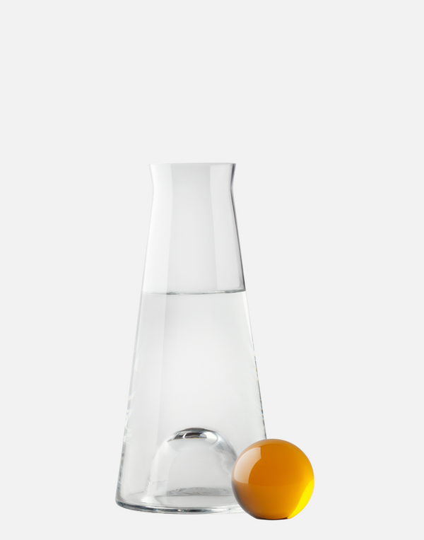 design-house-stockholm-amber-fia-carafe.jpeg