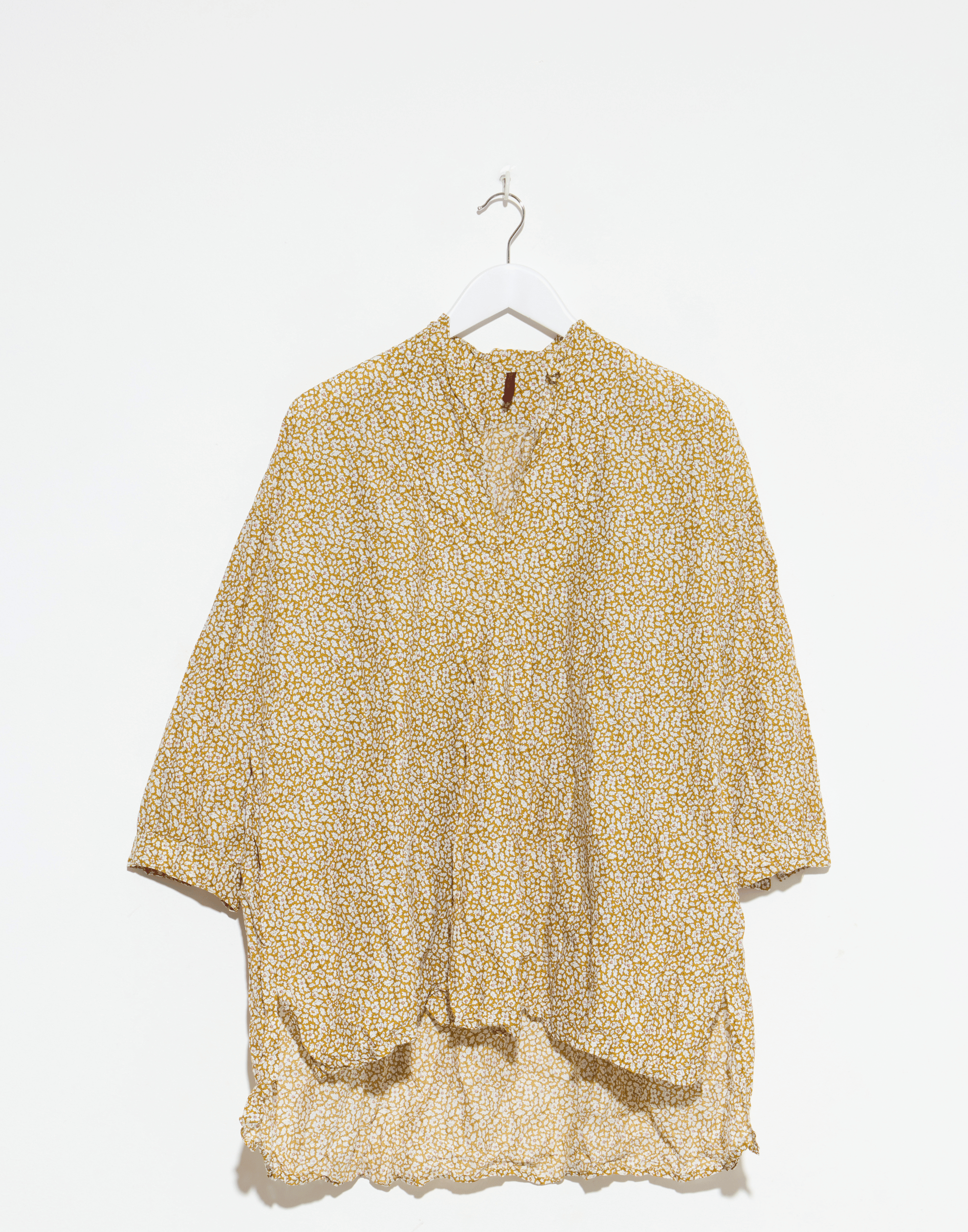 daniela-gregis-gold-ditsy-floral-liberty-print-cotton-kora-lavato-top.jpeg