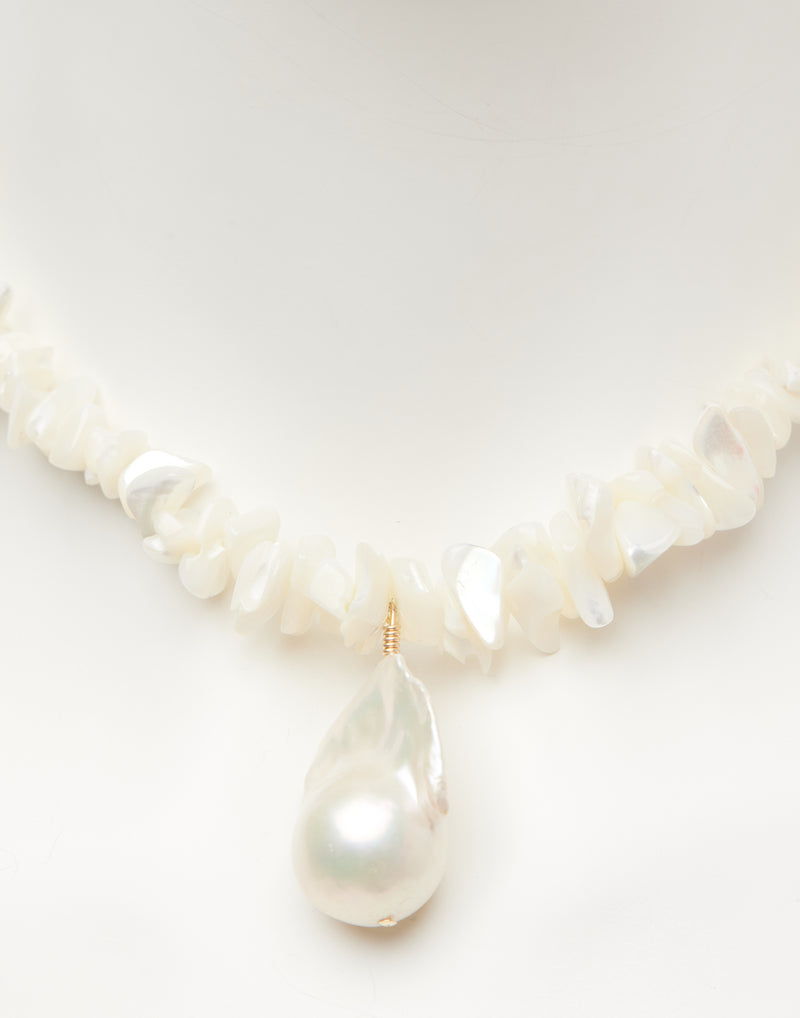 Pearl & Gold Celine Necklace
