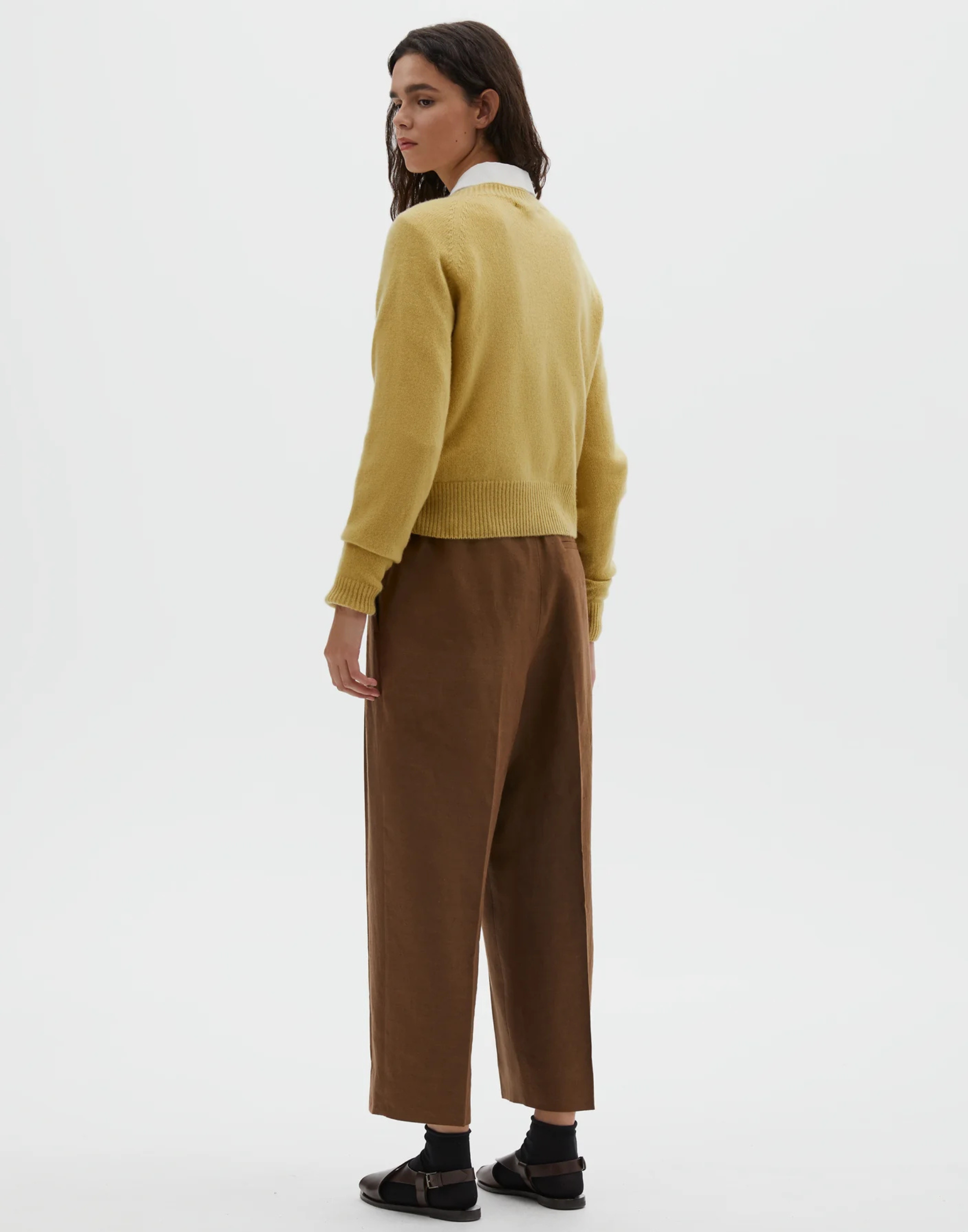 Chamomile Cashmere & Wool Classic Crew Pullover