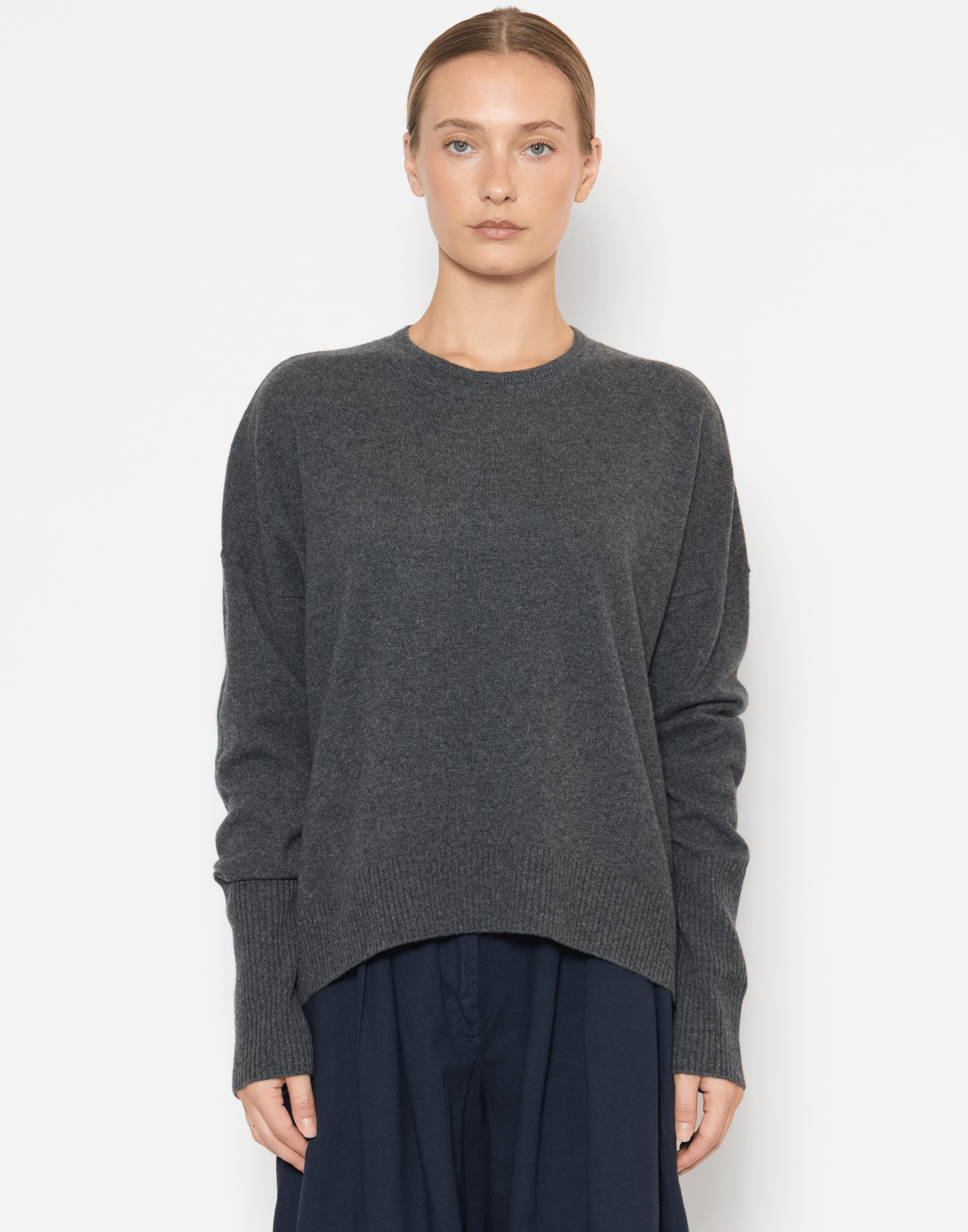 Dark Grey Cashmere Relaxed Pullover
