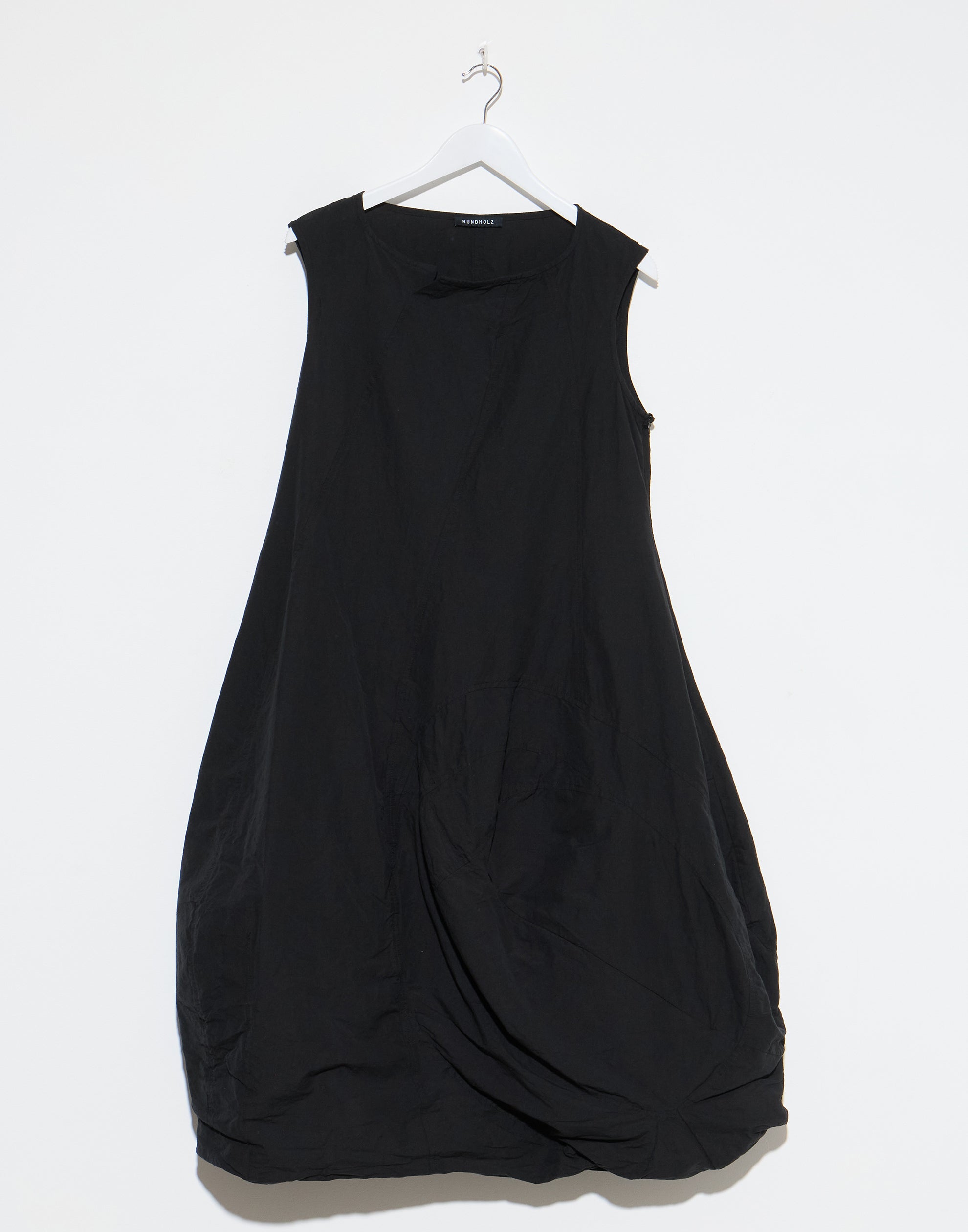 studio-rundholz-black-cotton-linen-sleeveless-dress.jpeg