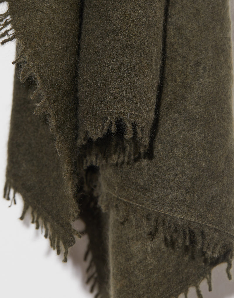 Earth Green Fuzzy Feutre Shawl