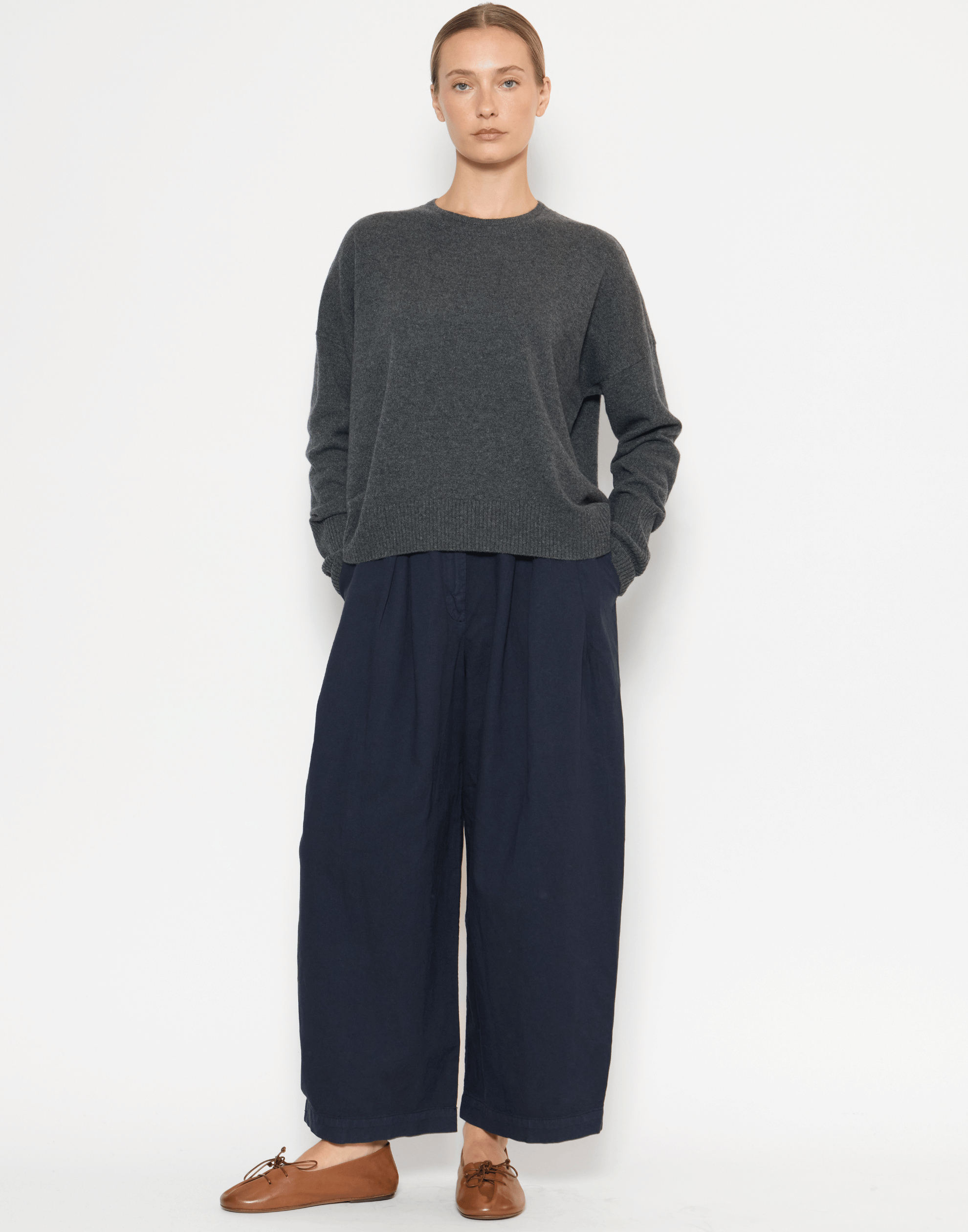 Dark Grey Cashmere Relaxed Pullover