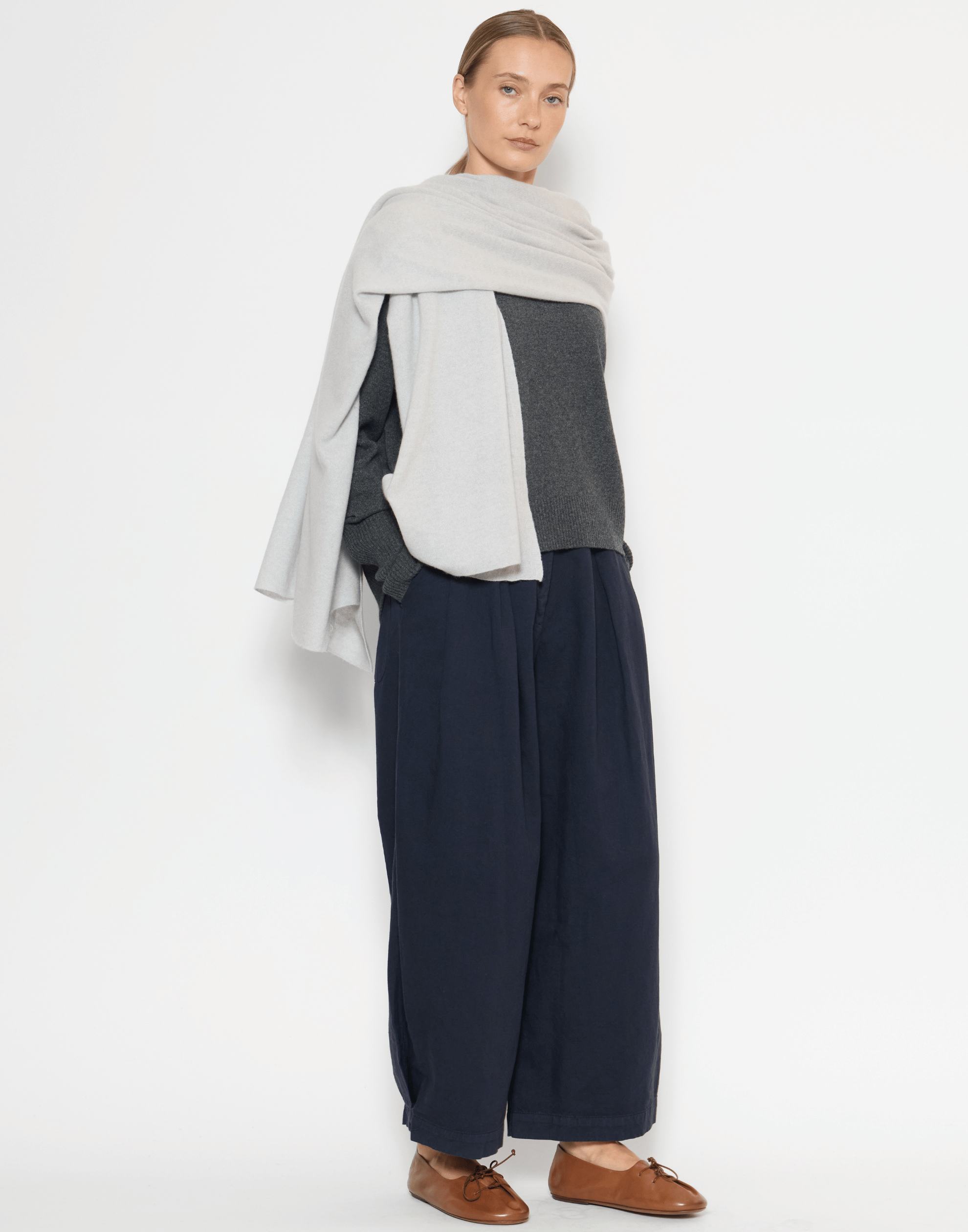 Fog Grey Cashmere Oversized Travel Wrap