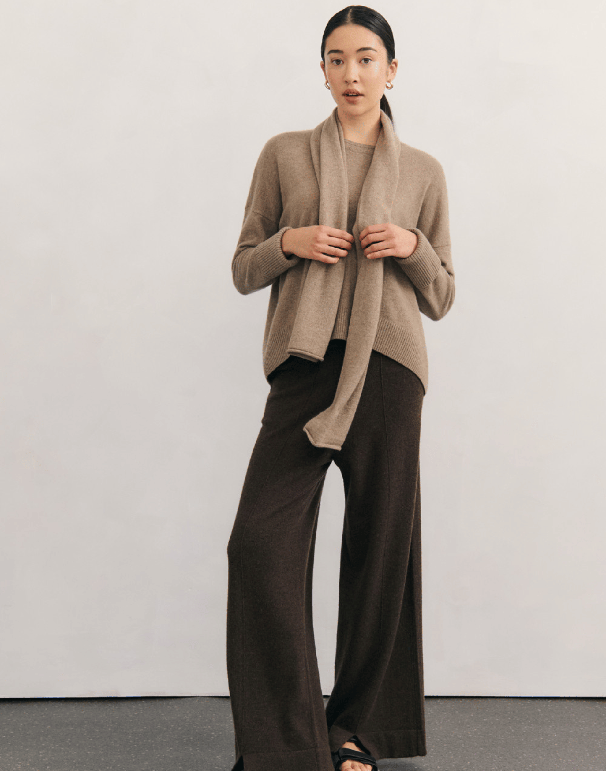 Shiitake Raw Cashmere Everyday Scarf