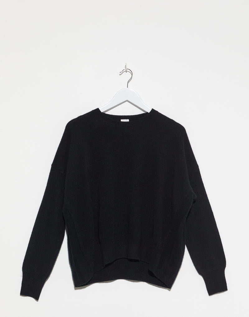 ct-plage-black-cashmere-relaxed-pullover