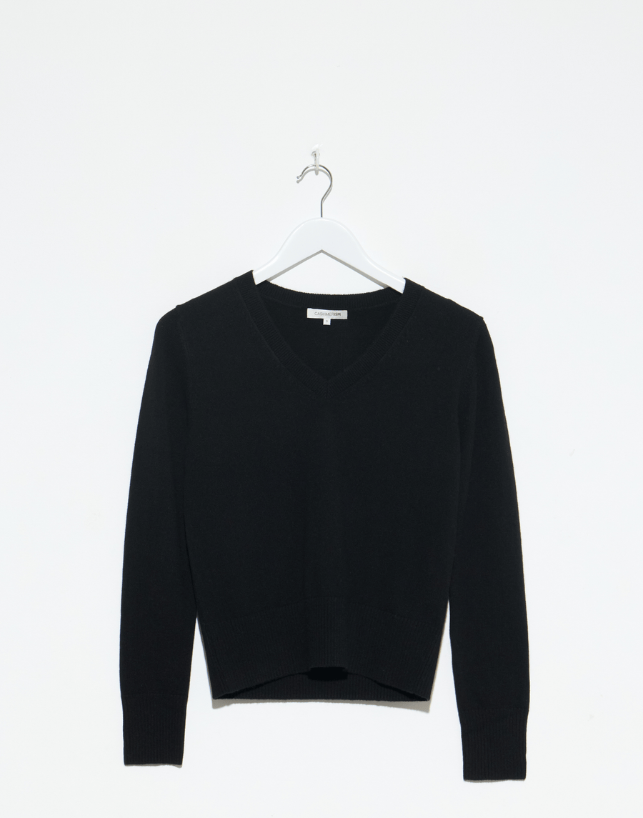 Black Cashmere Essential V Neck Pullover