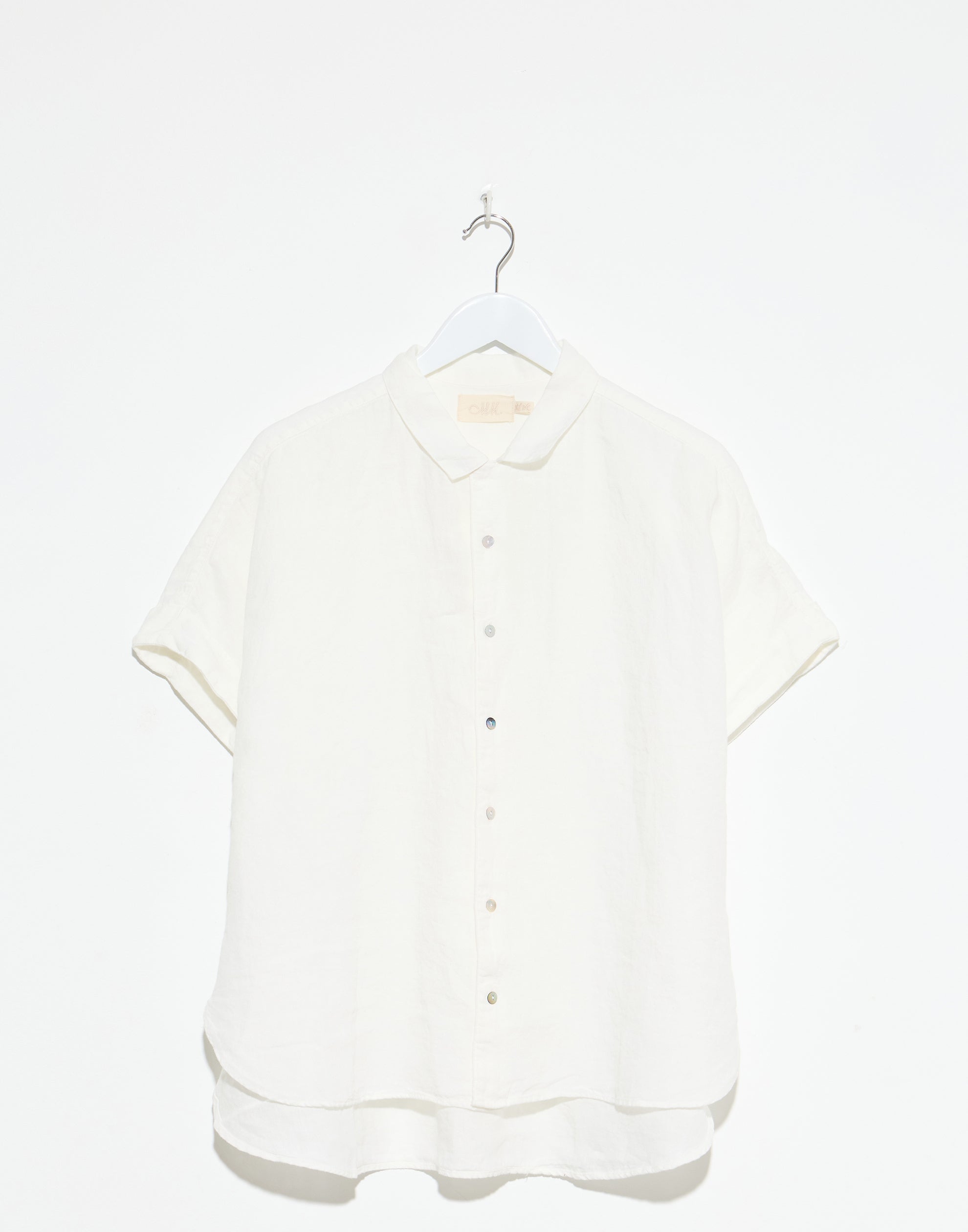 metta-melbourne-white-light-linen-pippi-blouse.jpeg