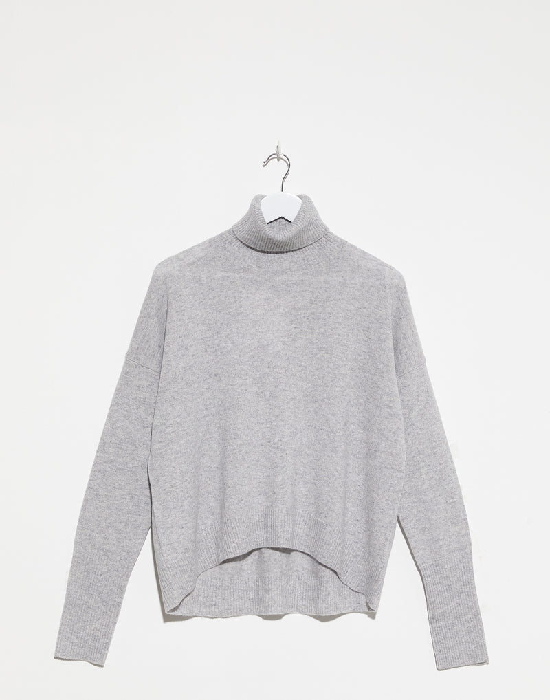 cashmerism-light-grey-rollneck-cashmere-pullover.jpeg