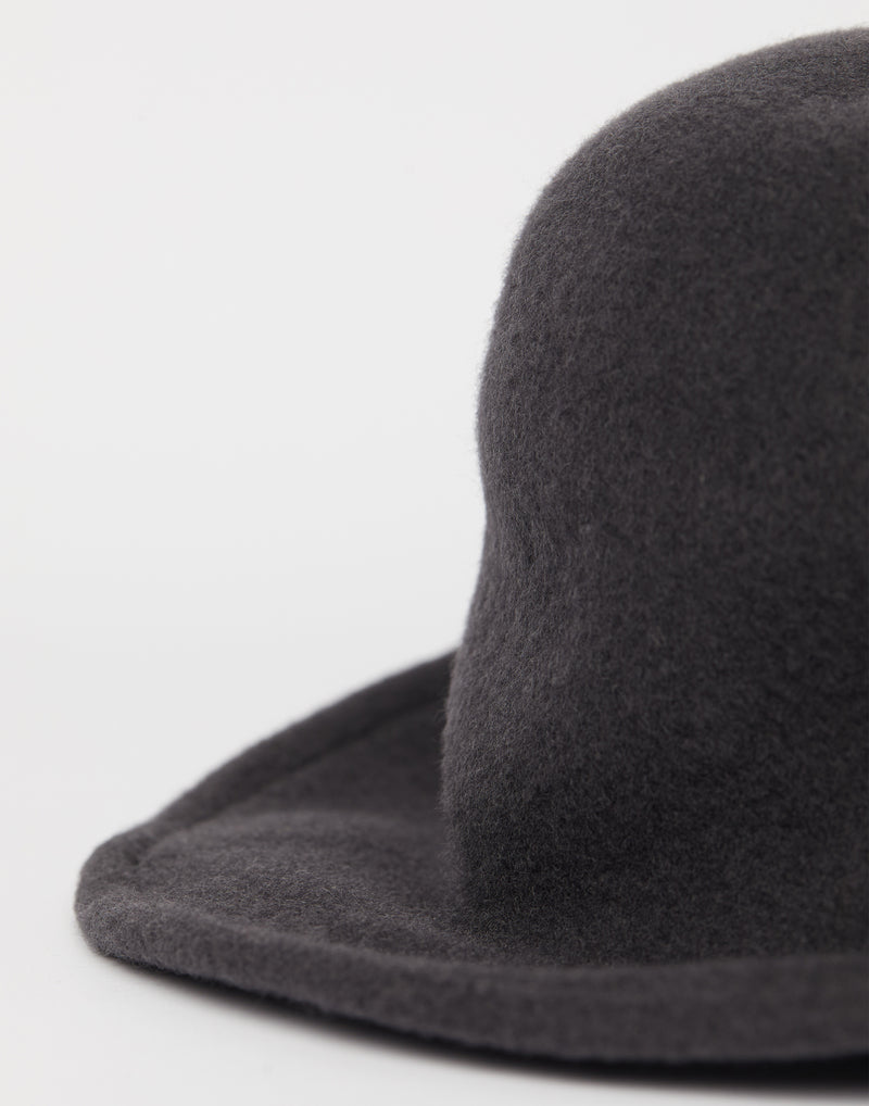 Dark Grey Traveller + Felt Hat