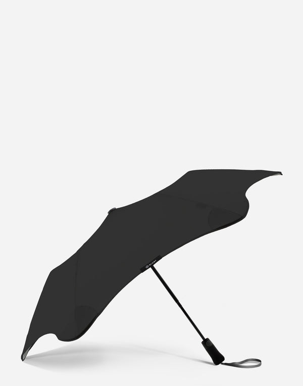 blunt-black-metro-umbrella.jpeg